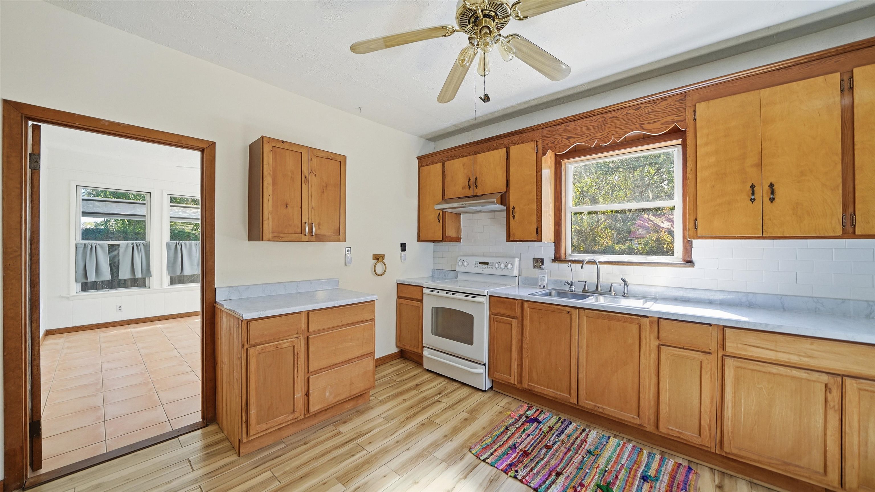 Image 14 of 65 For 17 Aviles Dr