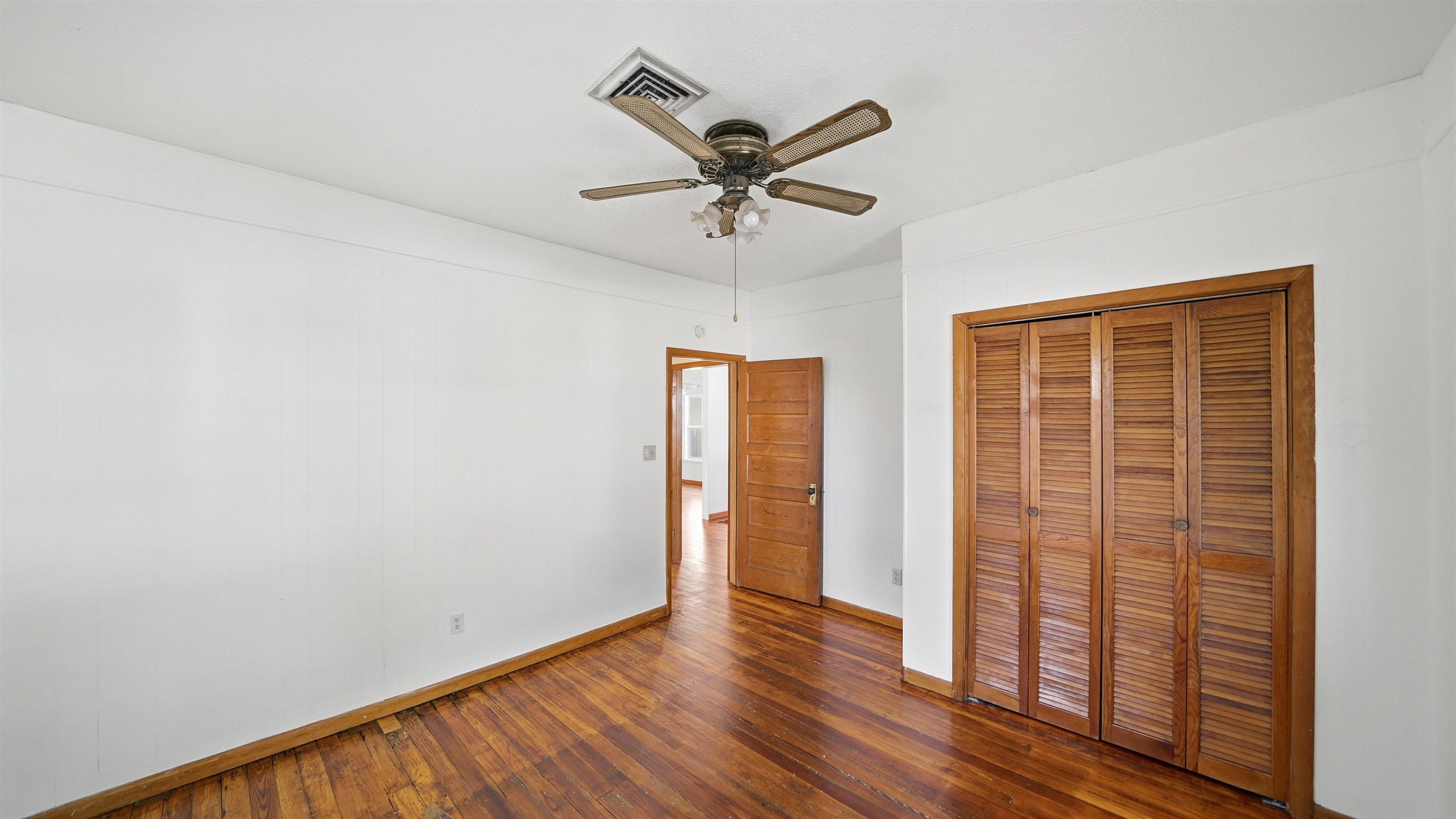 Image 17 of 65 For 17 Aviles Dr