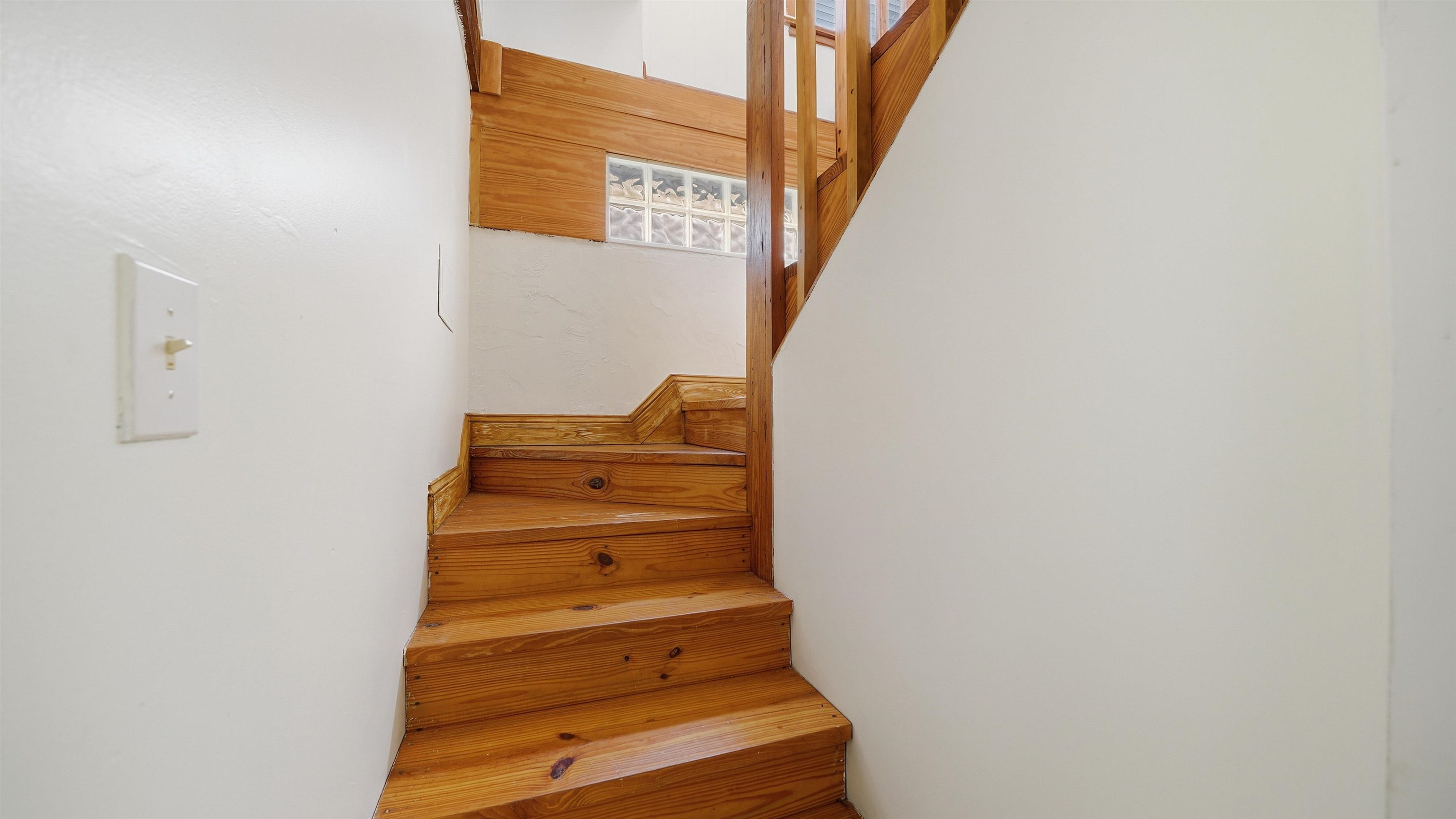 Image 25 of 65 For 17 Aviles Dr