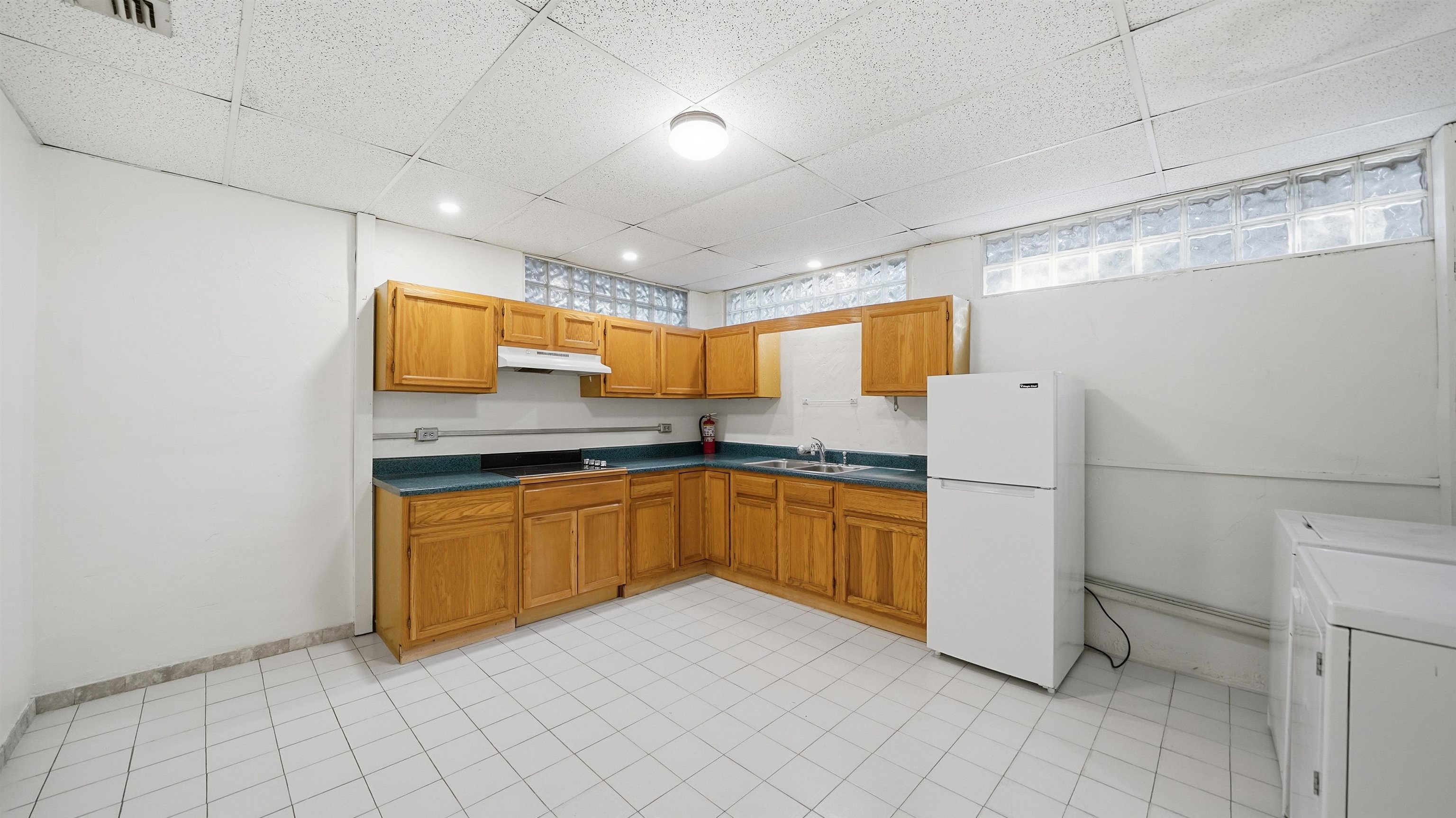 Image 30 of 65 For 17 Aviles Dr