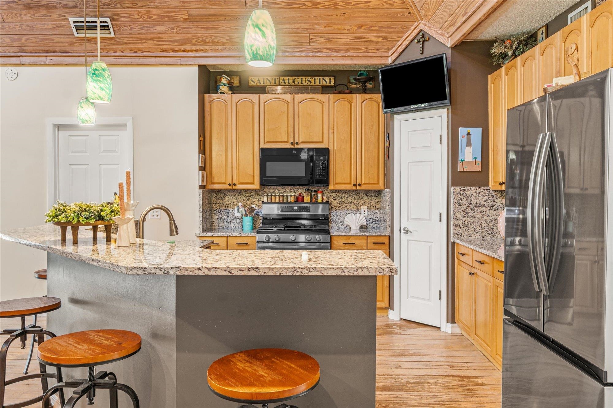 Image 10 of 44 For 1440 Corunna St