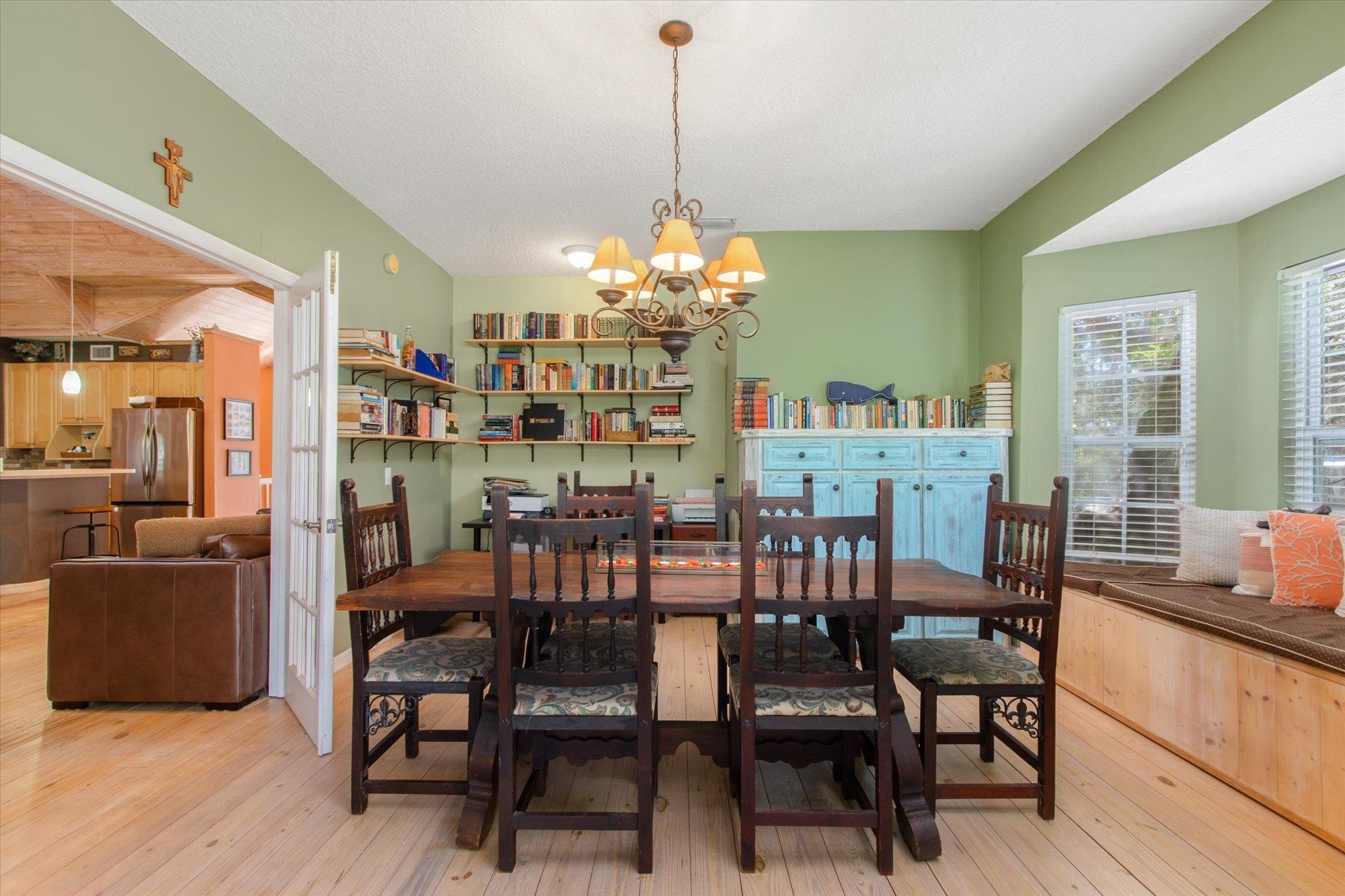 Image 17 of 44 For 1440 Corunna St