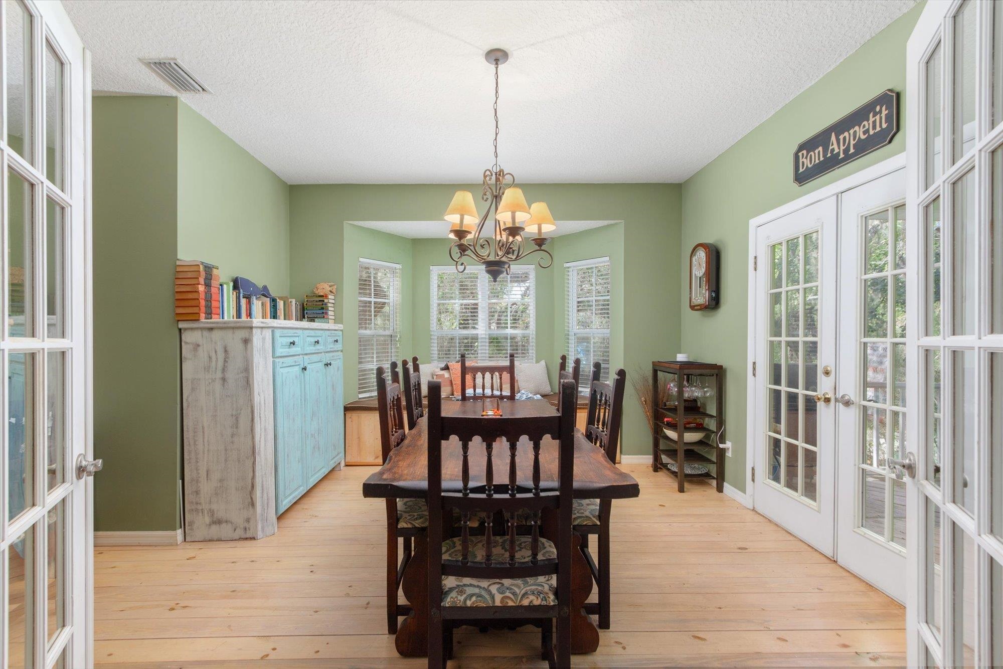 Image 18 of 44 For 1440 Corunna St