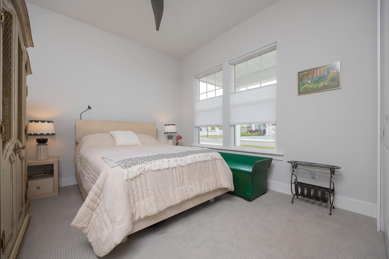 Image 22 of 53 For 34 Arrowwood Dr