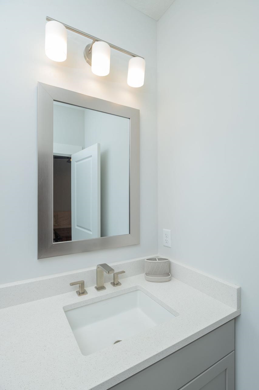 Image 34 of 53 For 34 Arrowwood Dr