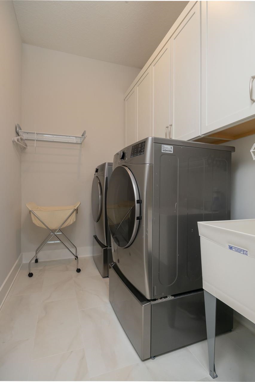 Image 36 of 53 For 34 Arrowwood Dr