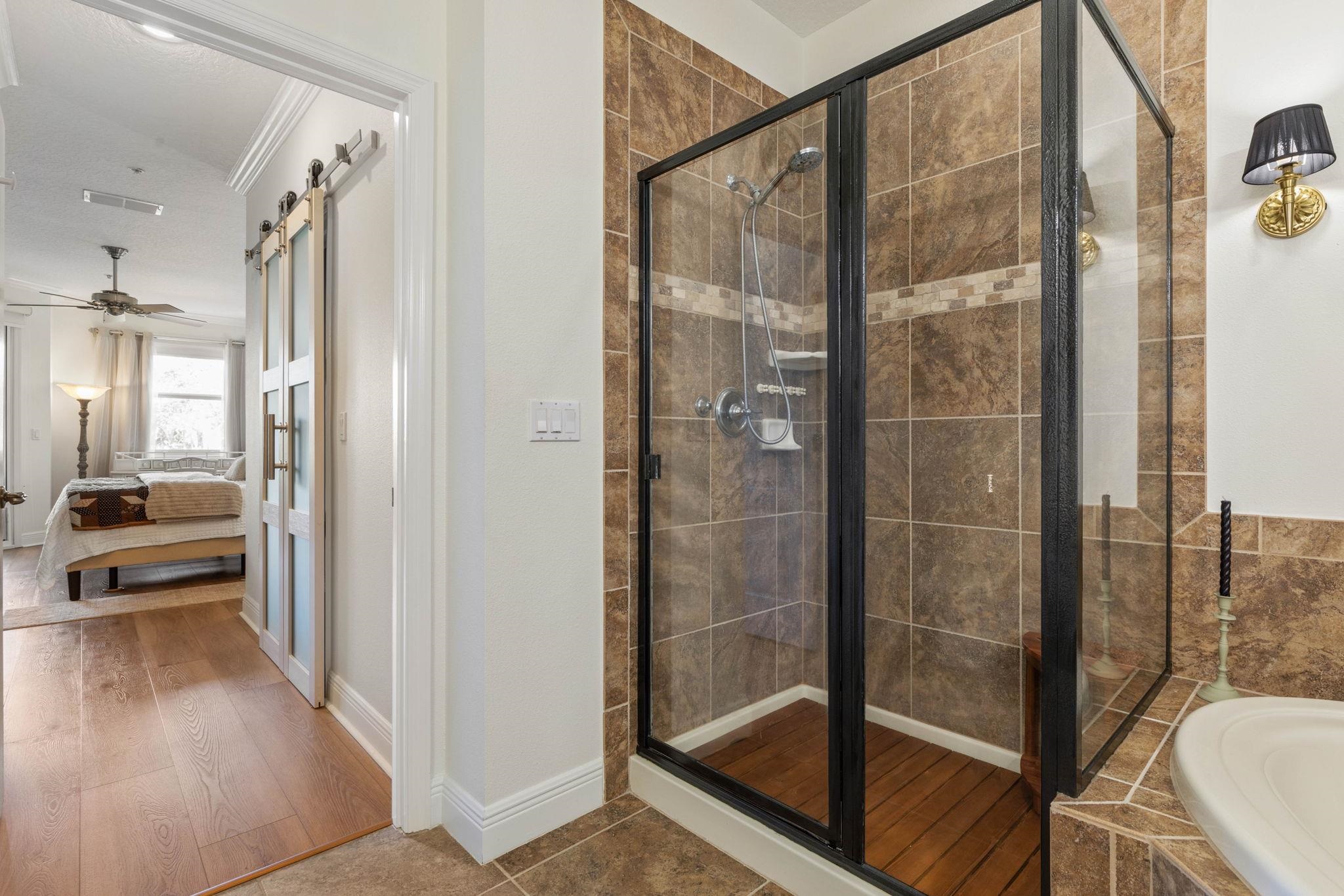 Image 32 of 80 For 55 Riverview Bnd  2033