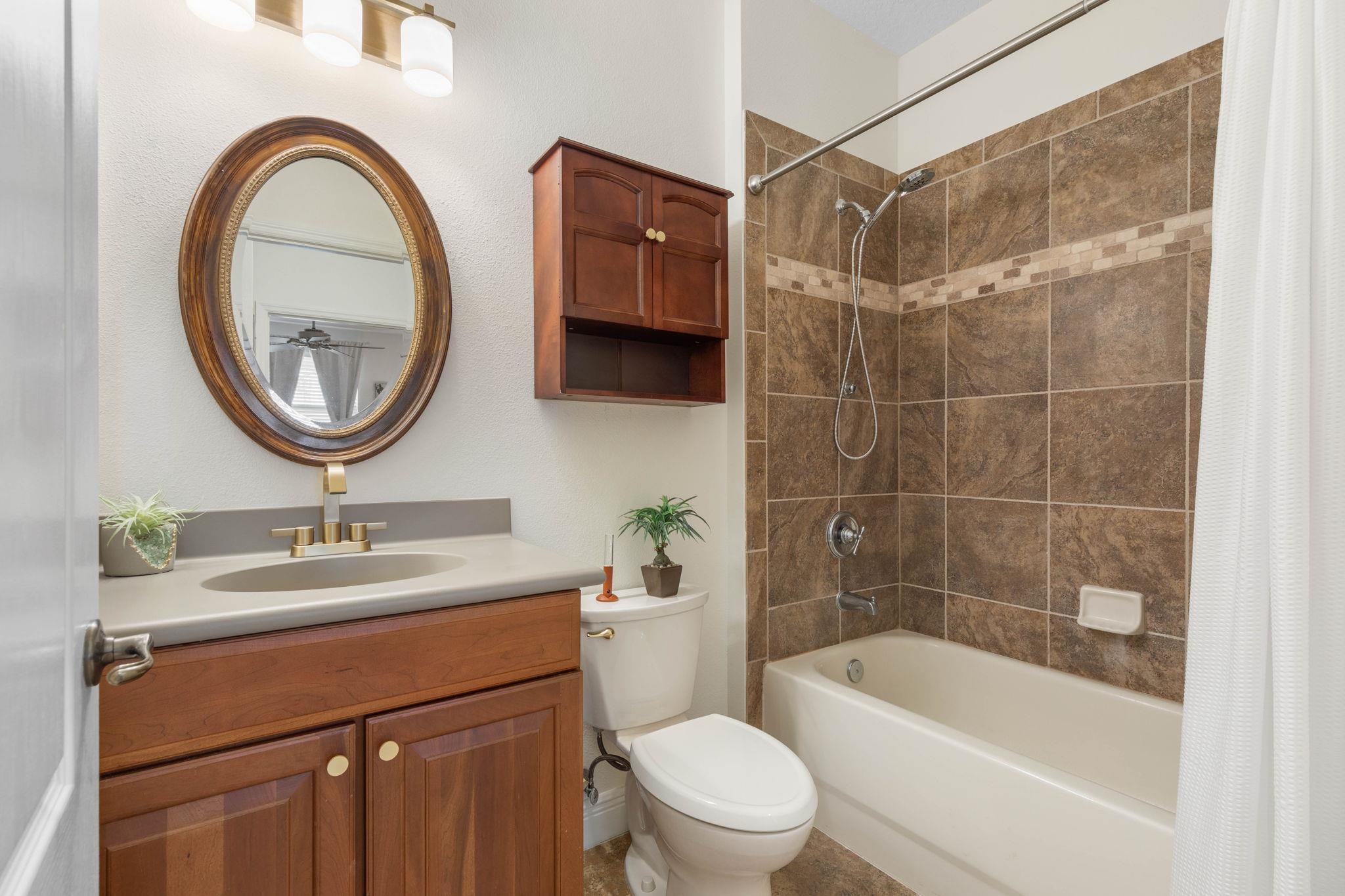 Image 39 of 80 For 55 Riverview Bnd  2033