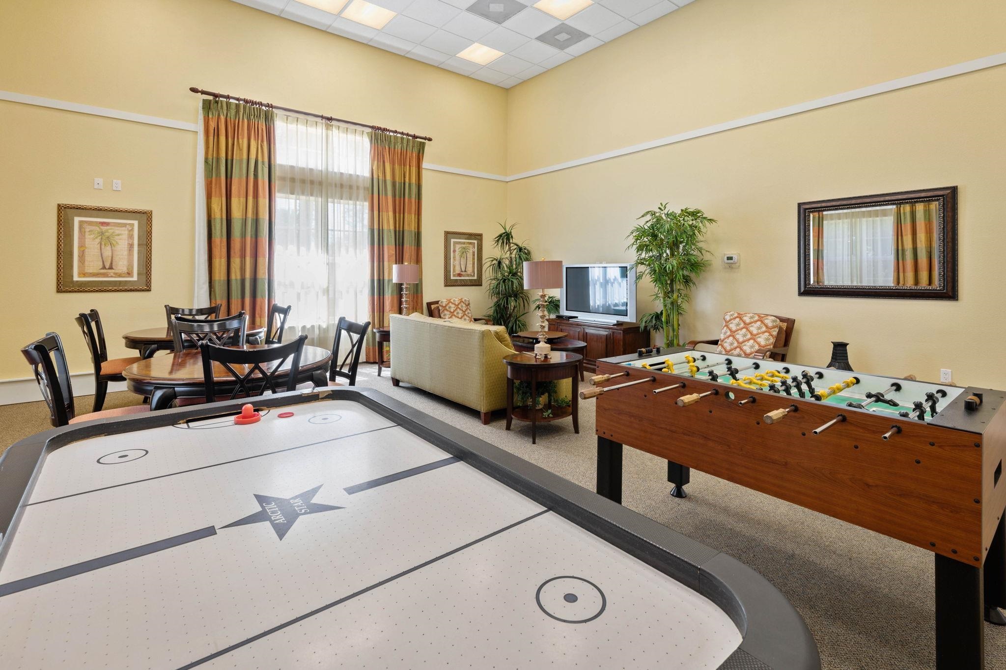 Image 73 of 80 For 55 Riverview Bnd  2033