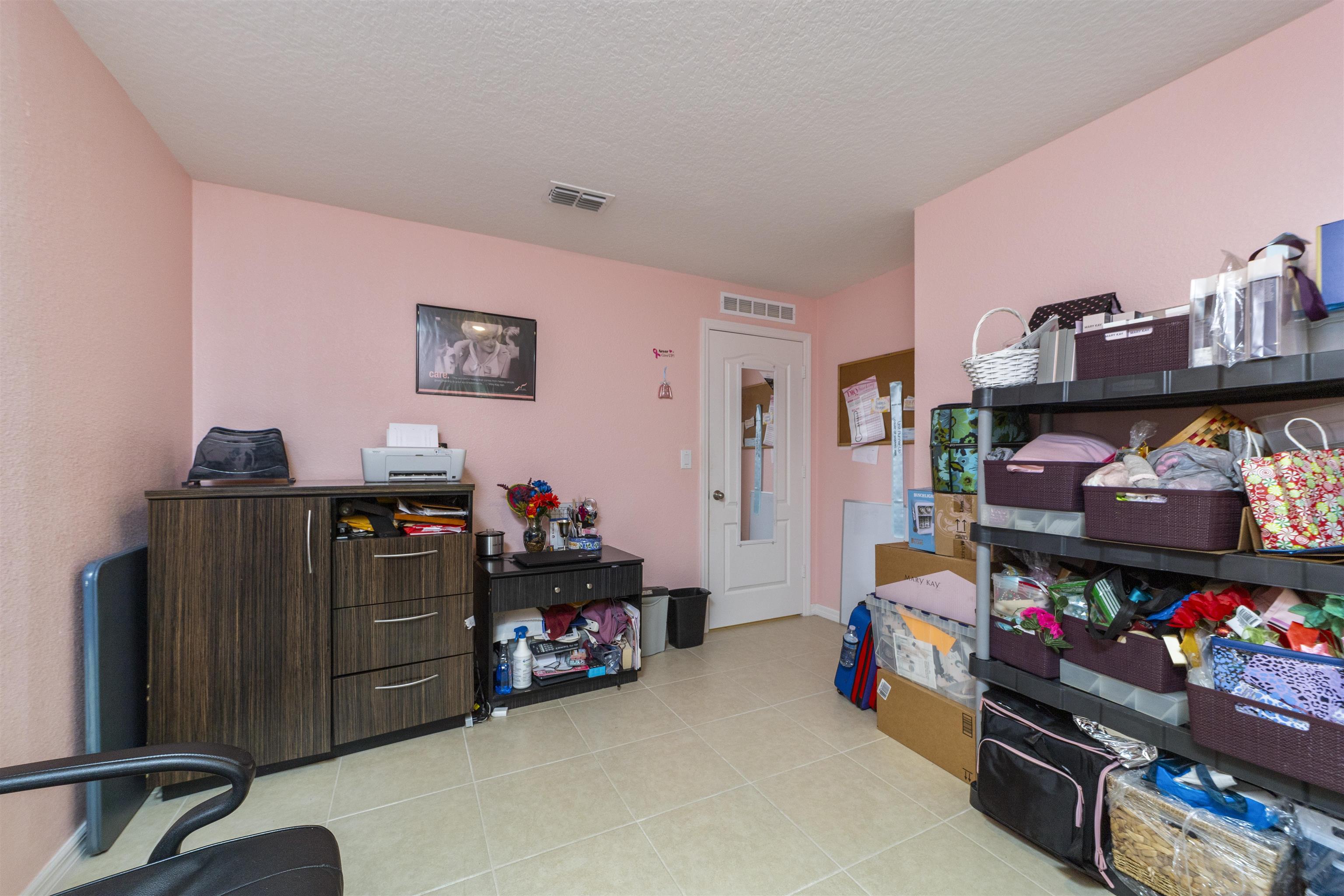 Image 36 of 51 For 50 Ullian Trl