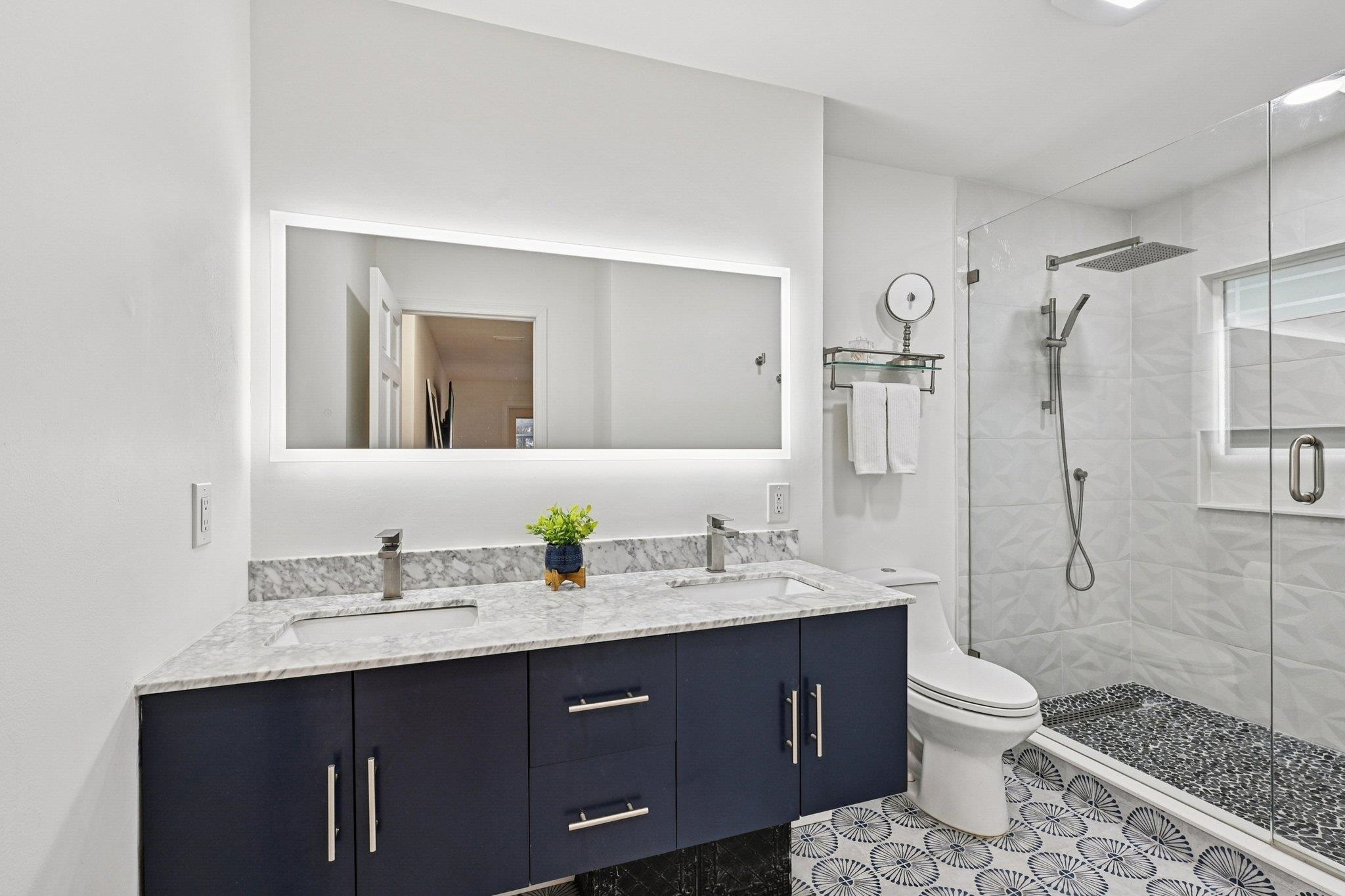 Image 25 of 68 For 6364 Putnam St