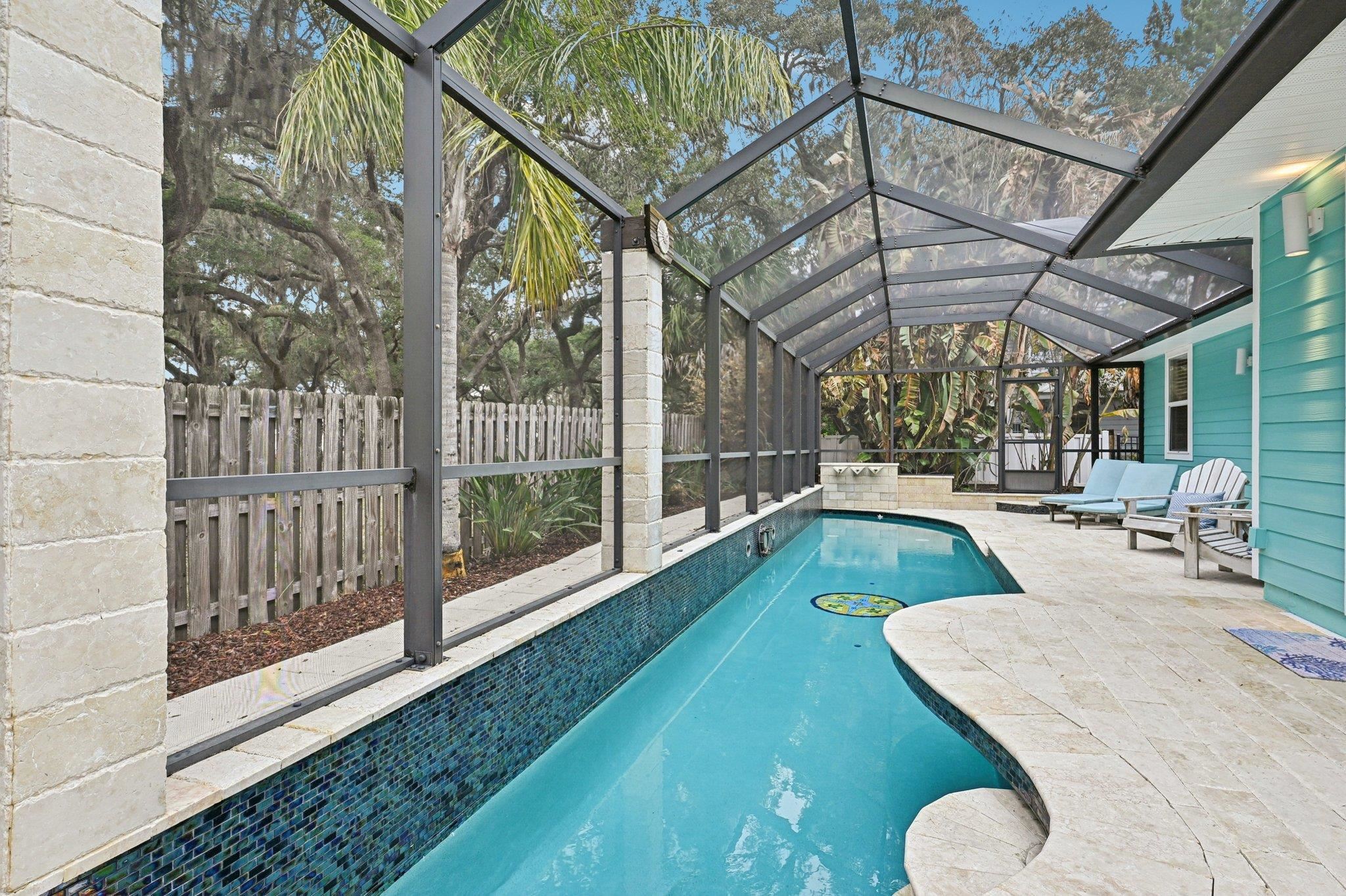 Image 46 of 68 For 6364 Putnam St