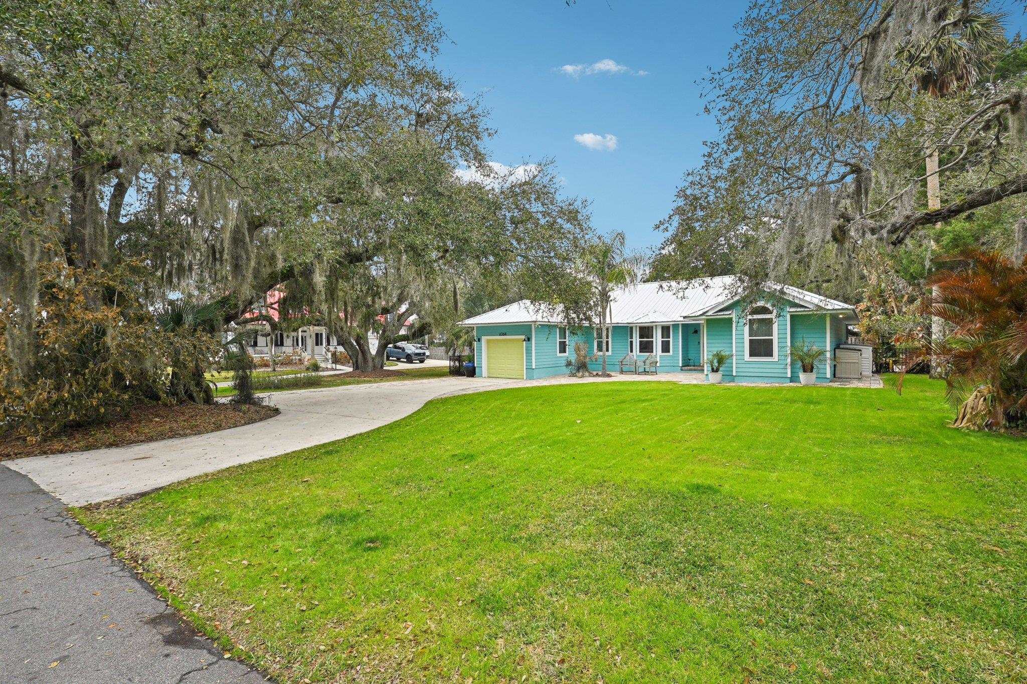 Image 53 of 68 For 6364 Putnam St