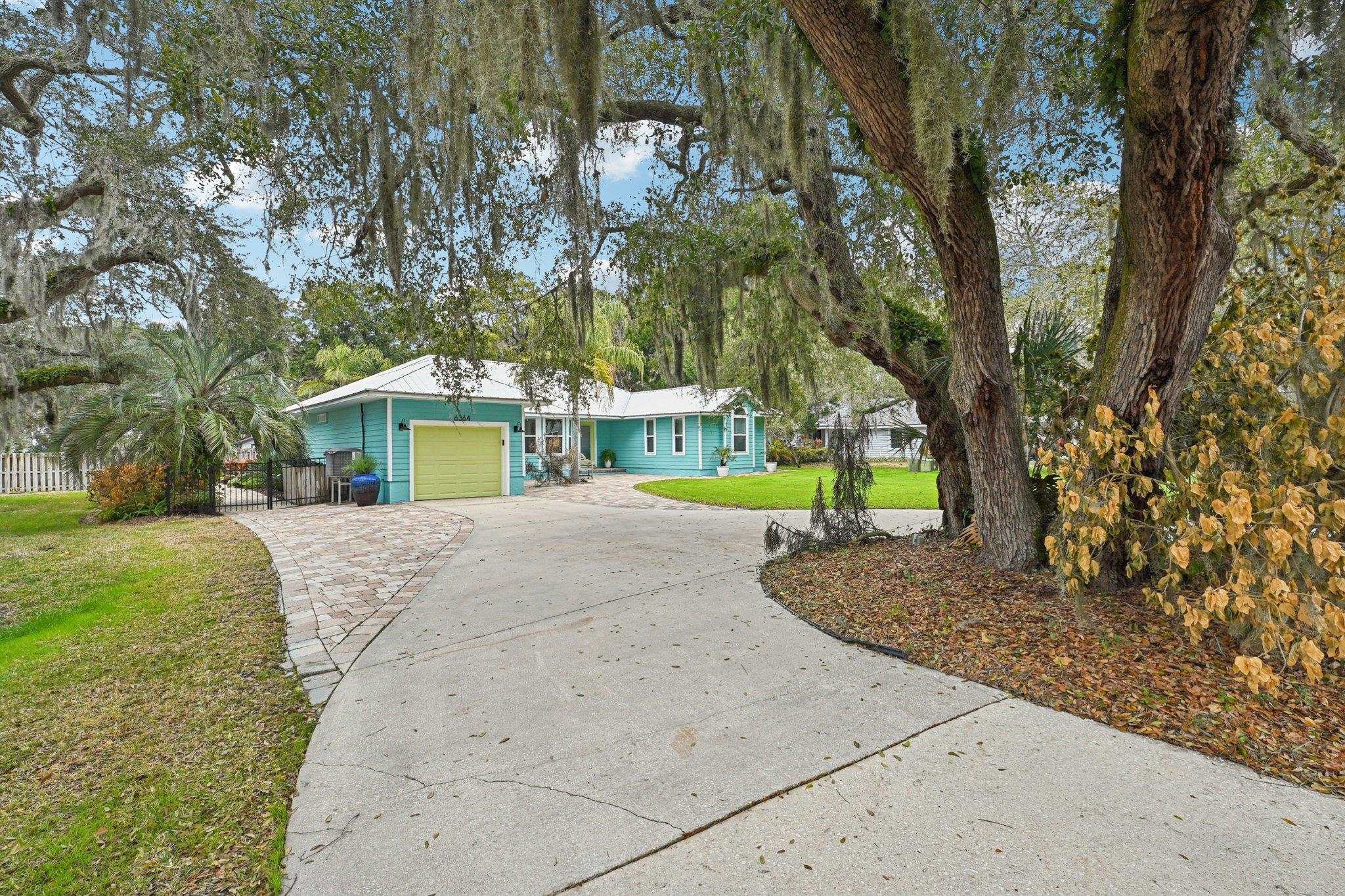 Image 55 of 68 For 6364 Putnam St