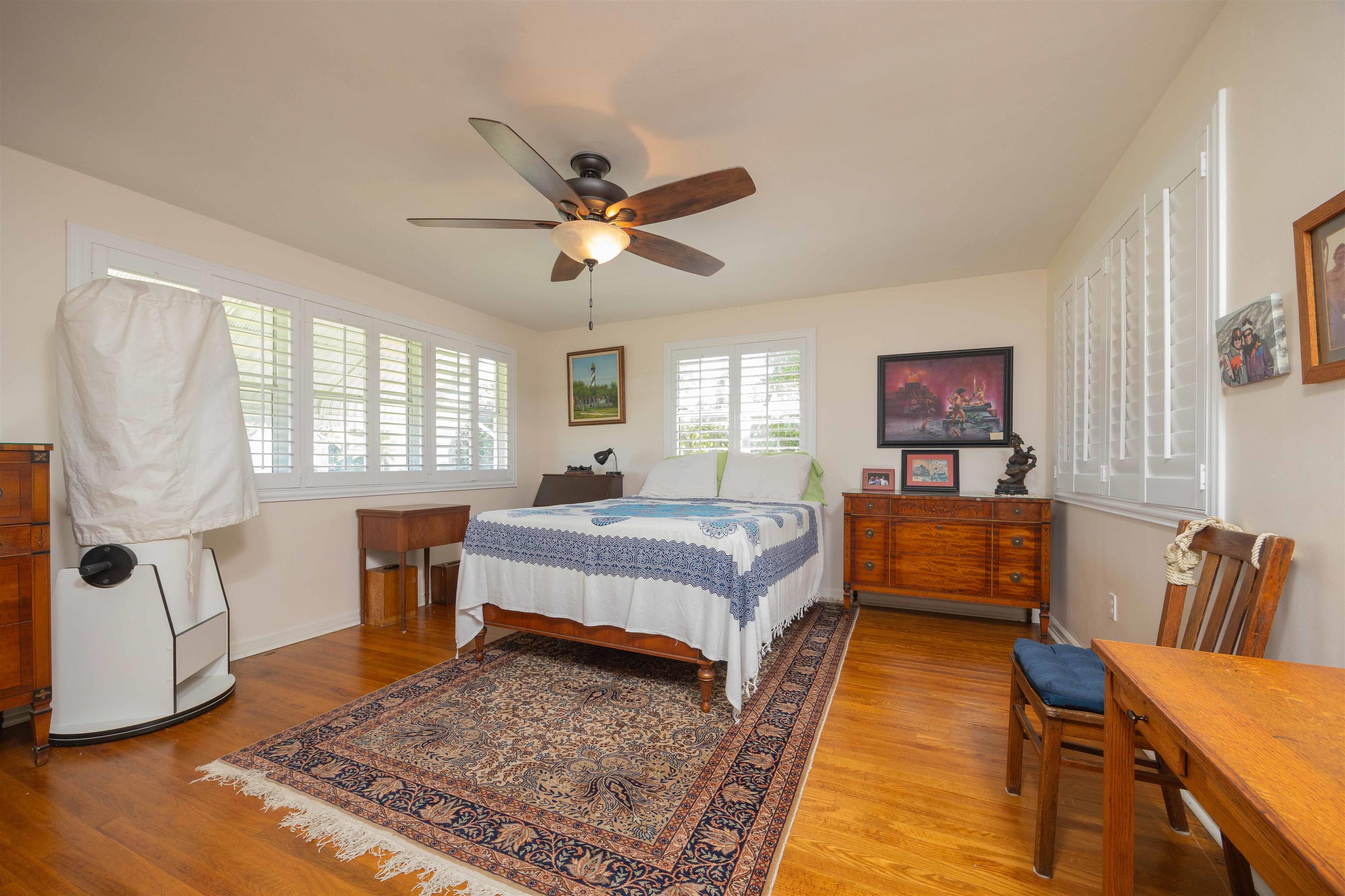 Image 27 of 47 For 124 Inlet Dr.