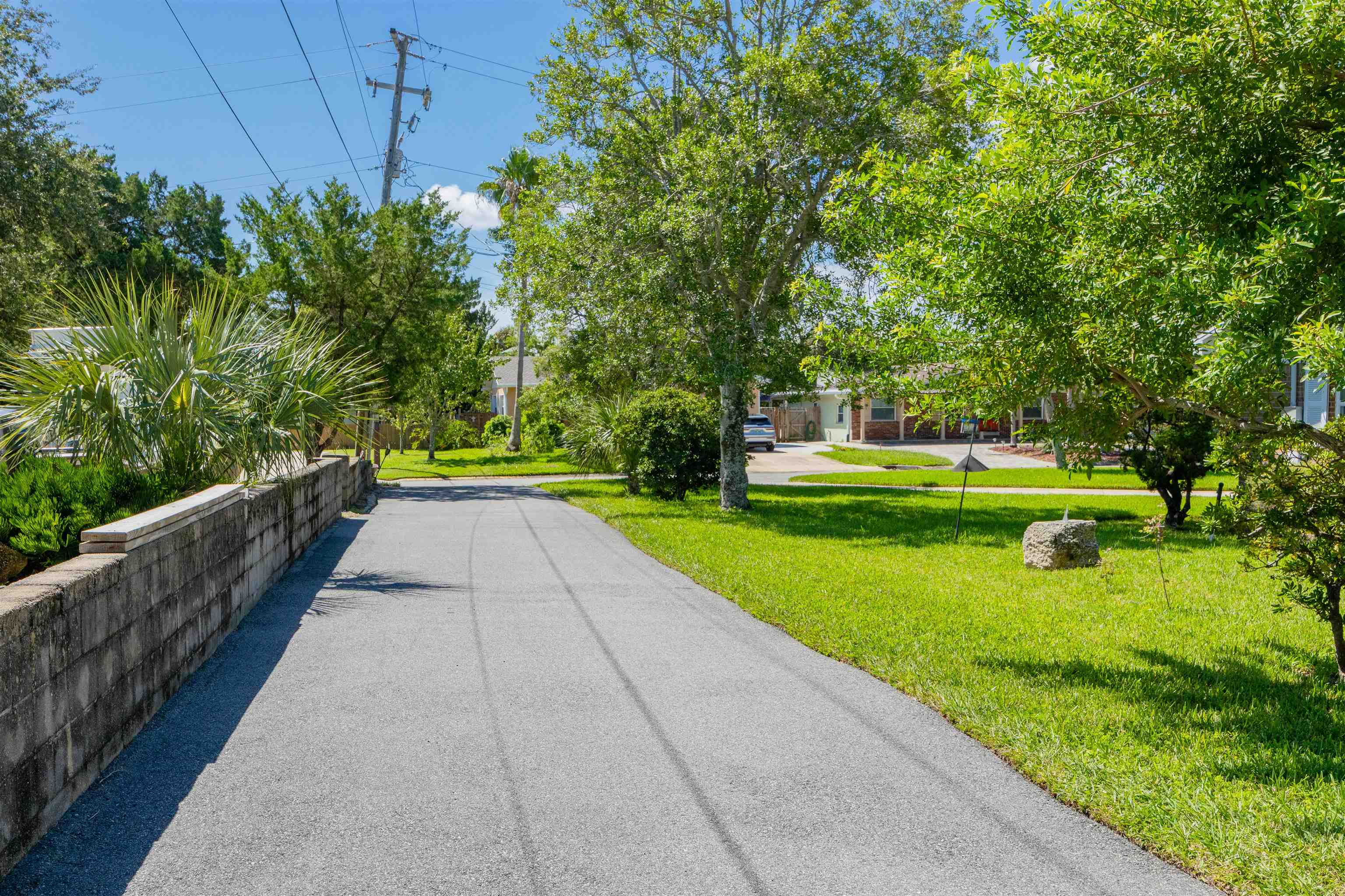 Image 38 of 47 For 124 Inlet Dr.