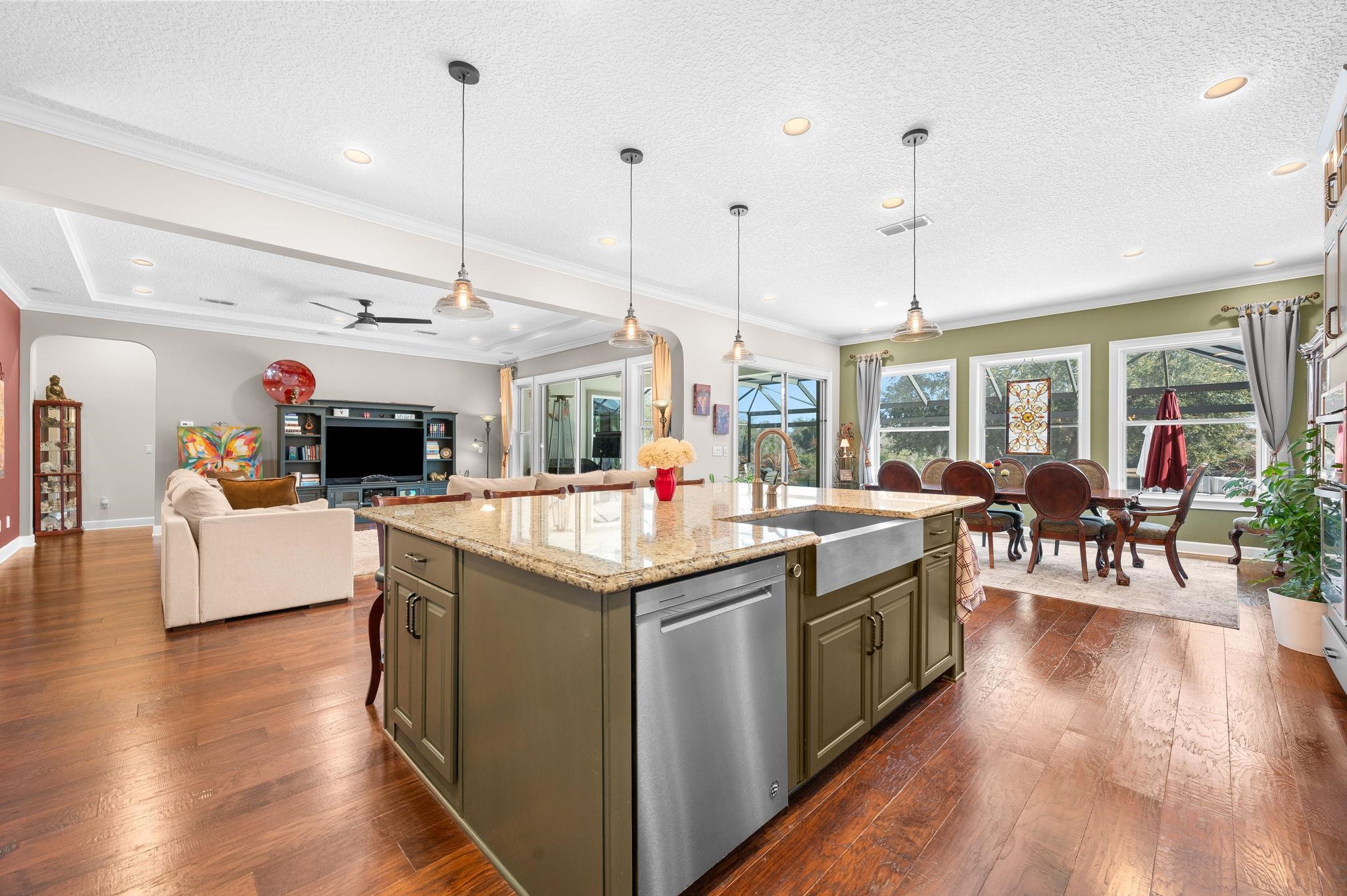 Image 12 of 92 For 168 Spanish Marsh Dr