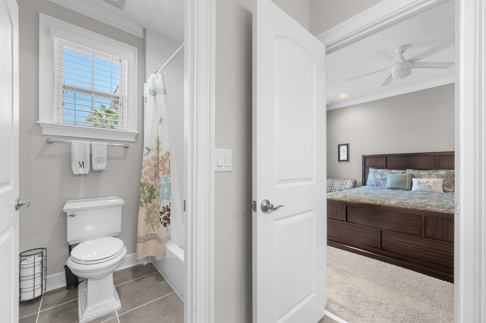 Image 44 of 92 For 168 Spanish Marsh Dr