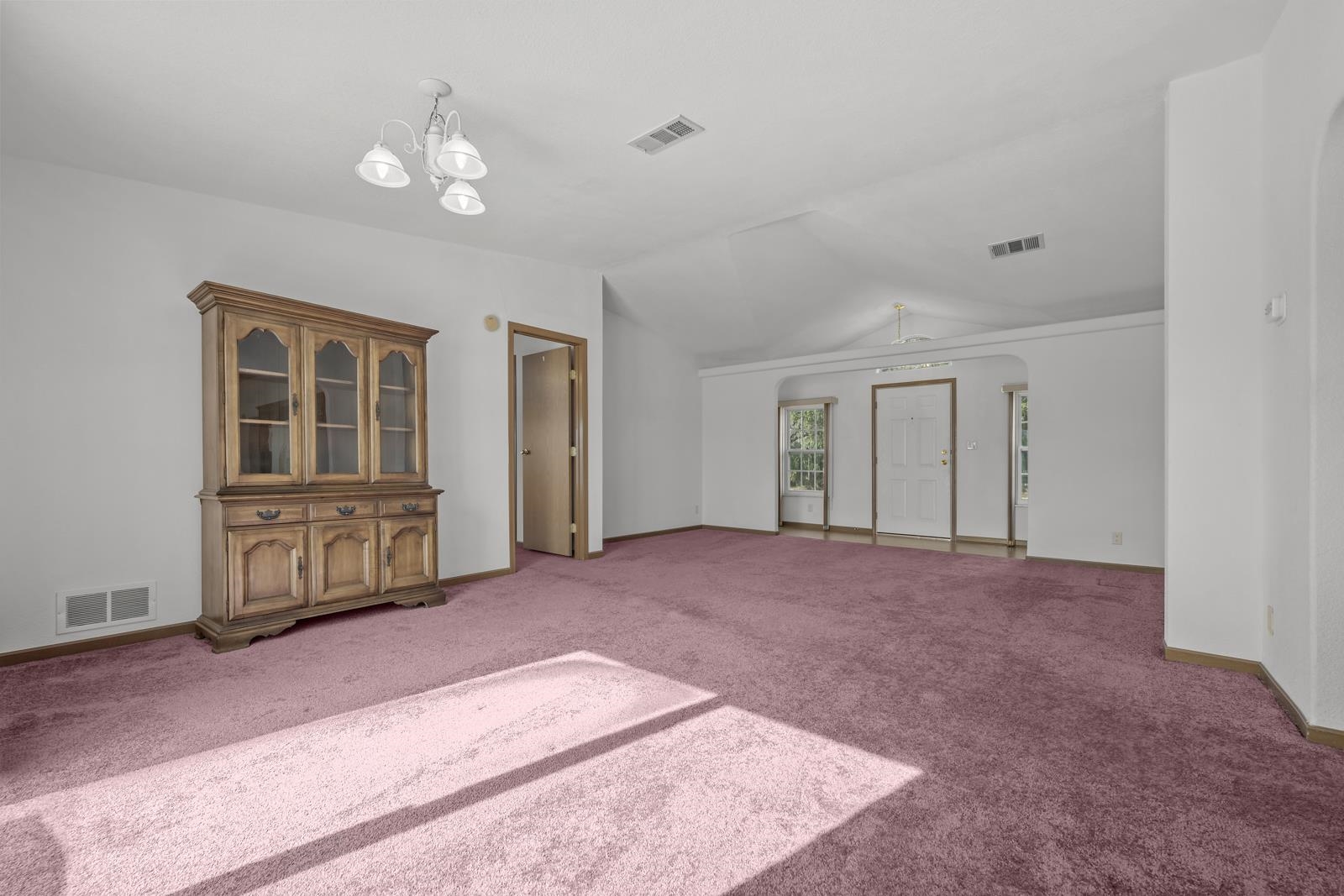 Image 4 of 34 For 305 Palmetto Bluff Road