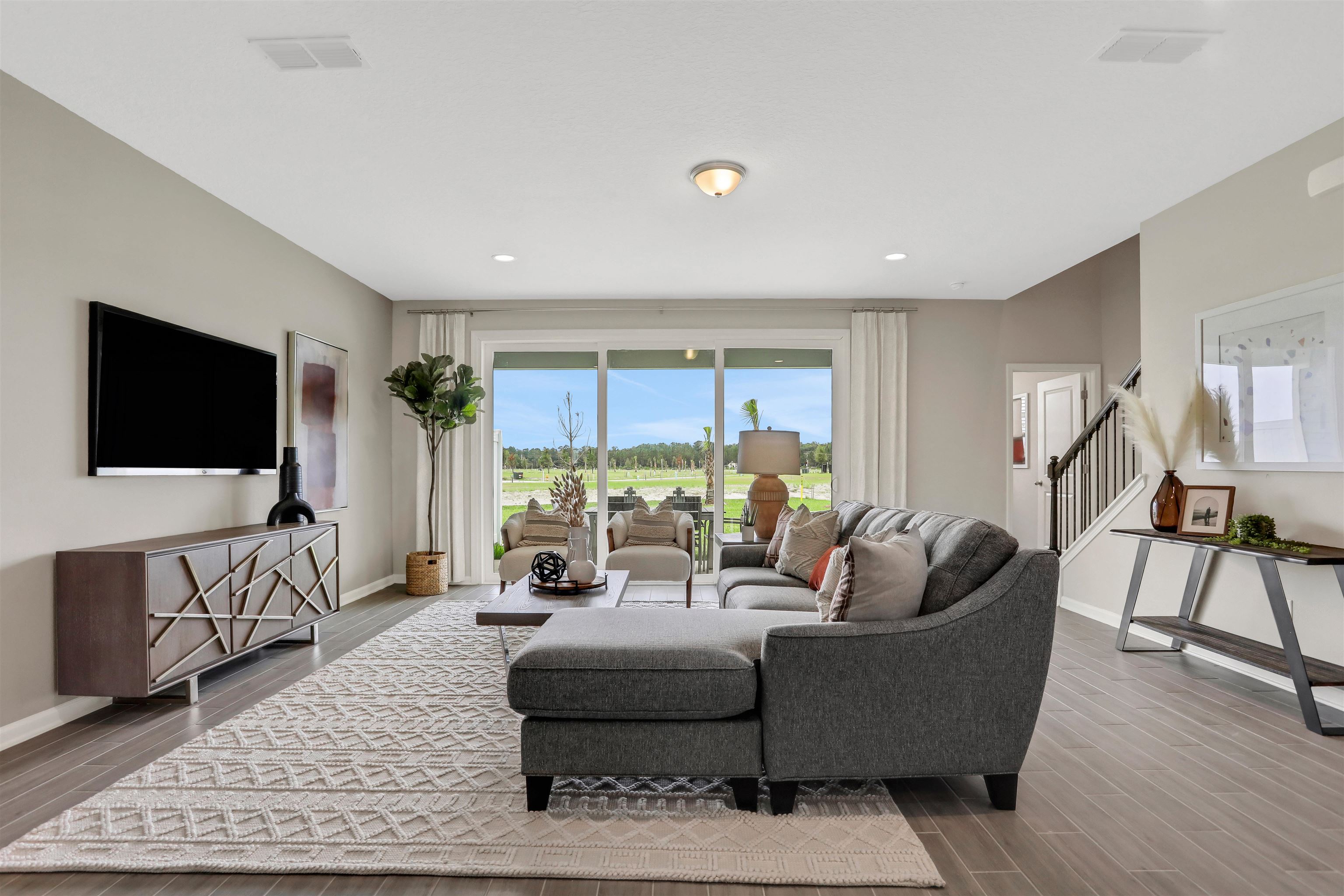 Image 15 of 31 For 823 Cherry Elm Dr (model Home)