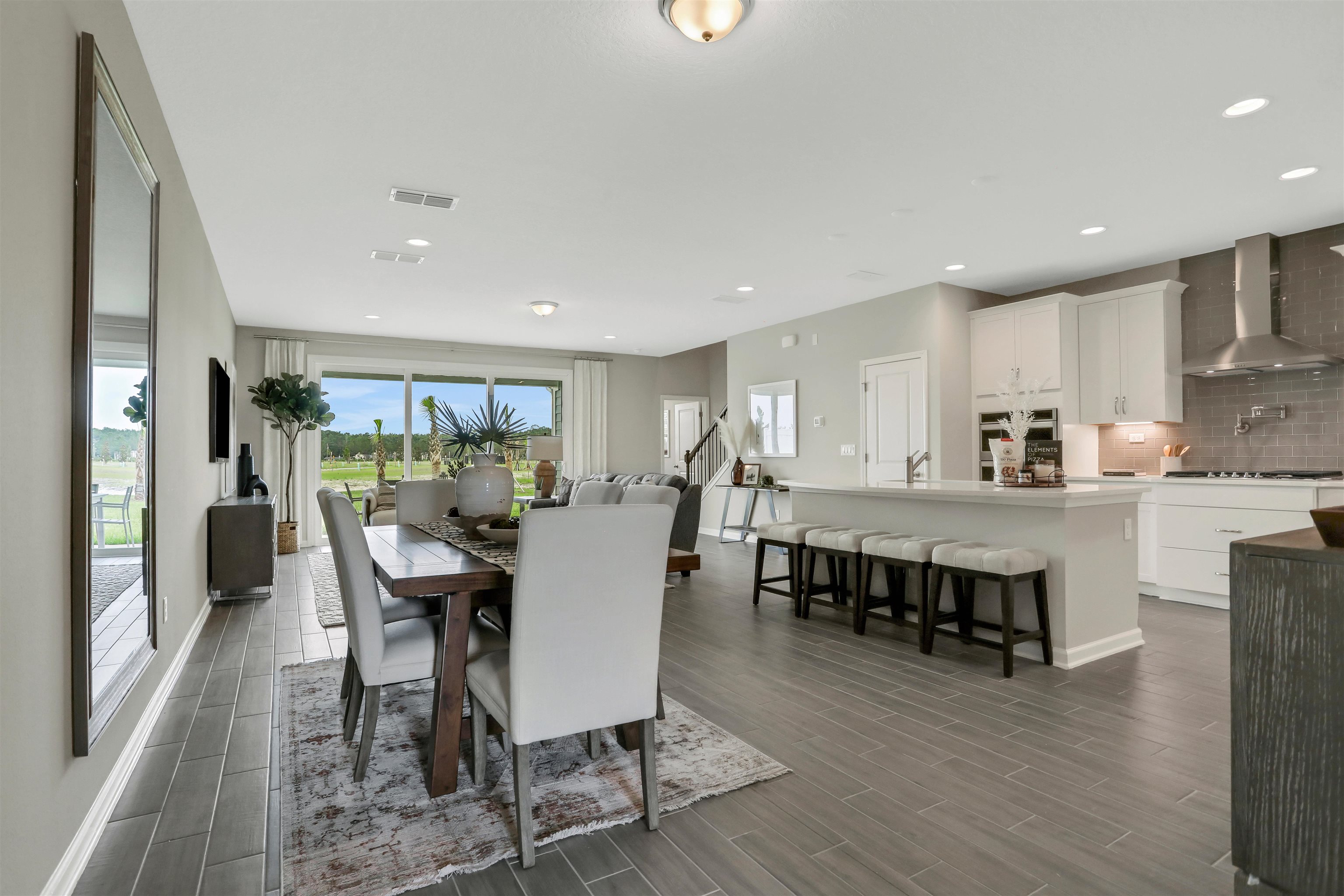 Image 19 of 31 For 823 Cherry Elm Dr (model Home)