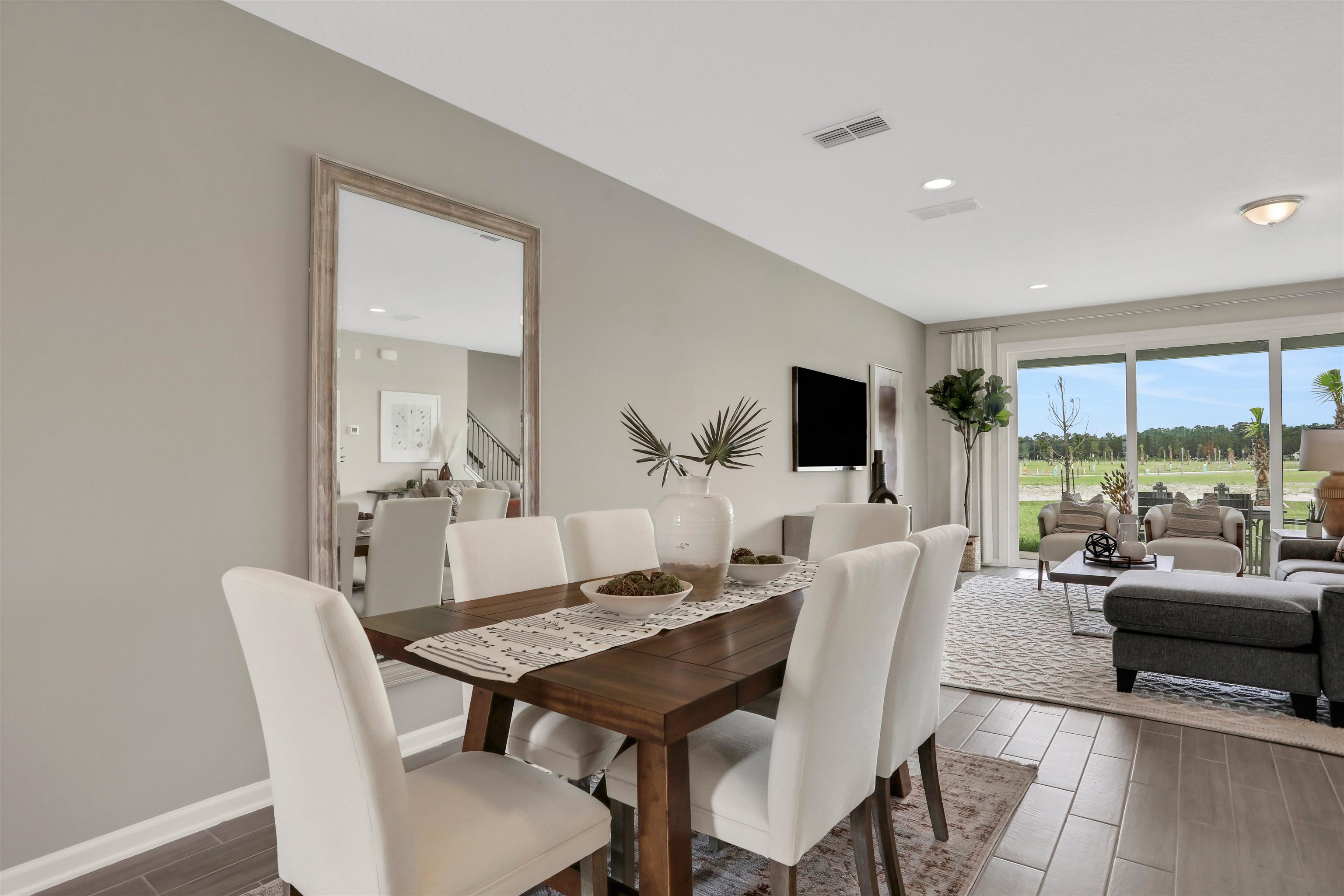 Image 20 of 31 For 823 Cherry Elm Dr (model Home)