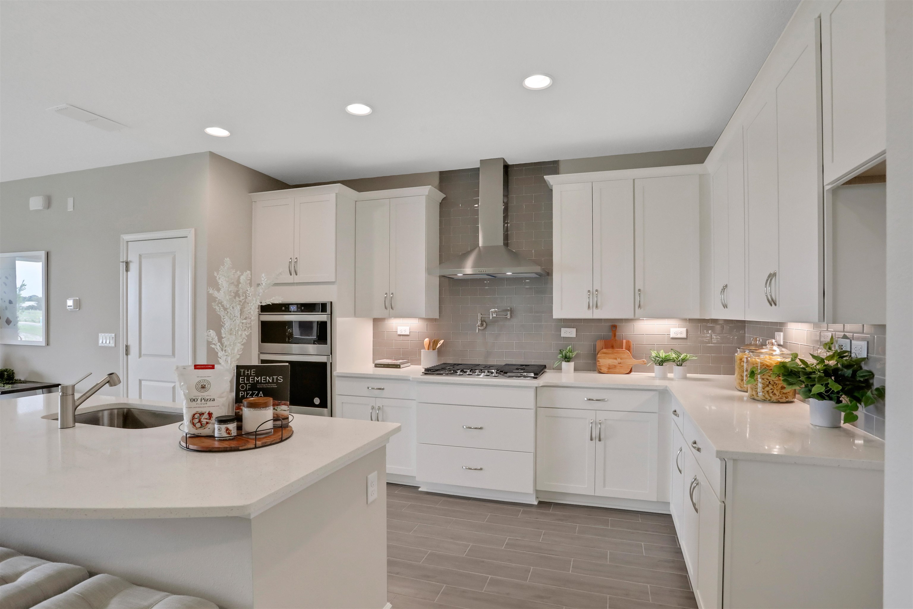 Image 22 of 31 For 823 Cherry Elm Dr (model Home)