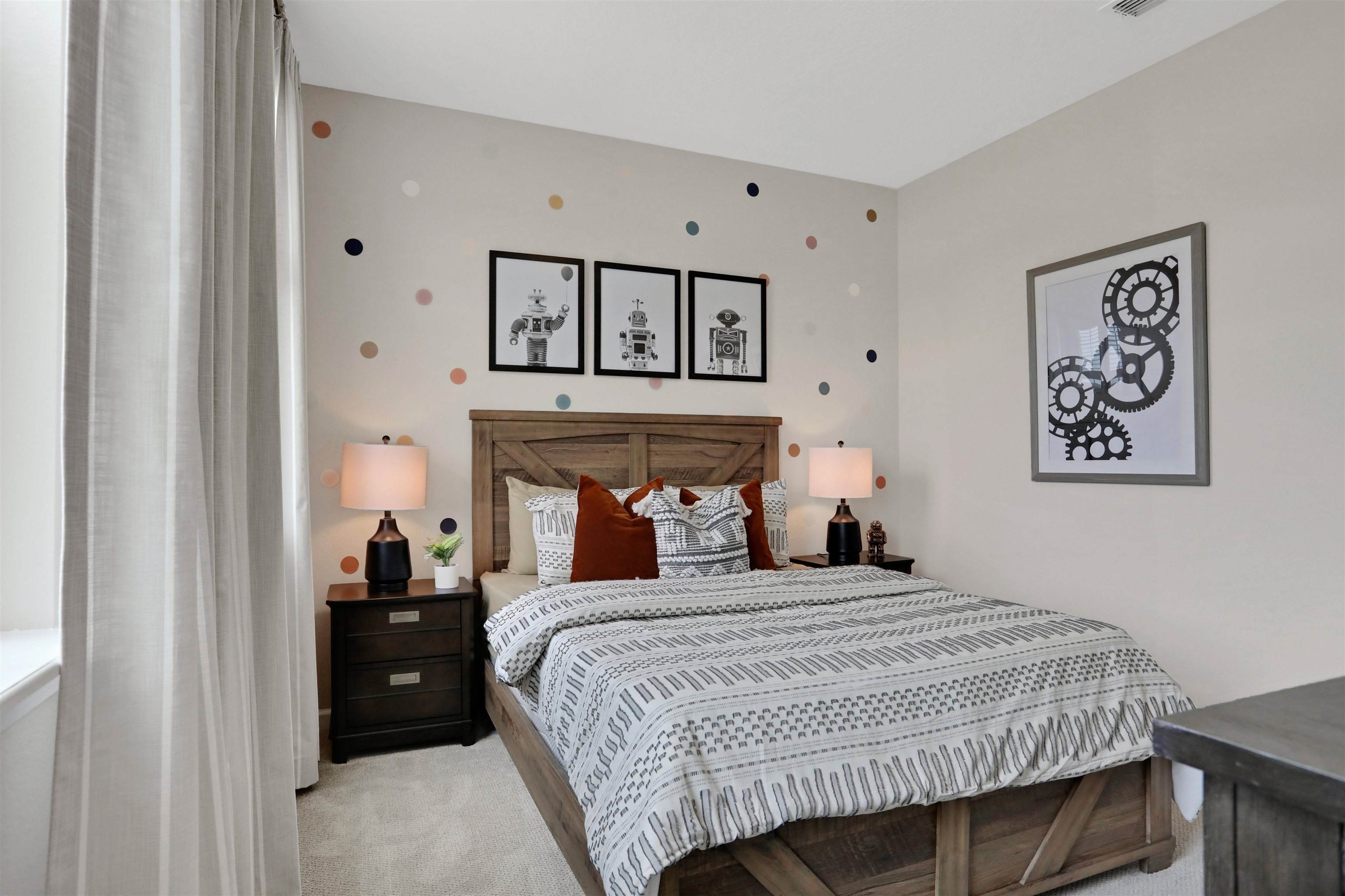 Image 9 of 31 For 823 Cherry Elm Dr (model Home)