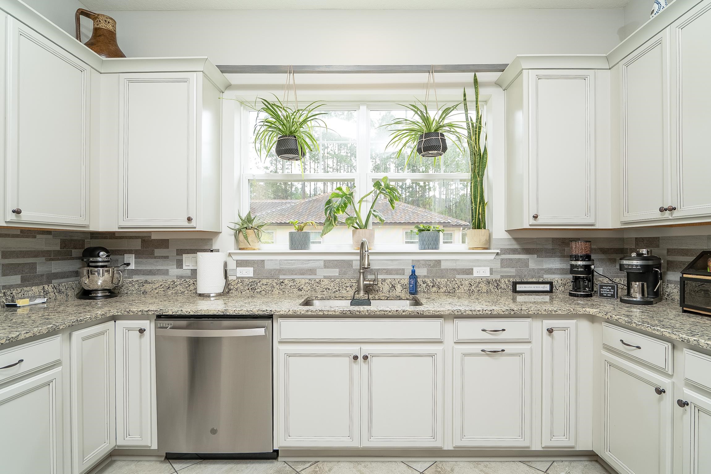 Image 13 of 47 For 107 Canyon Trail