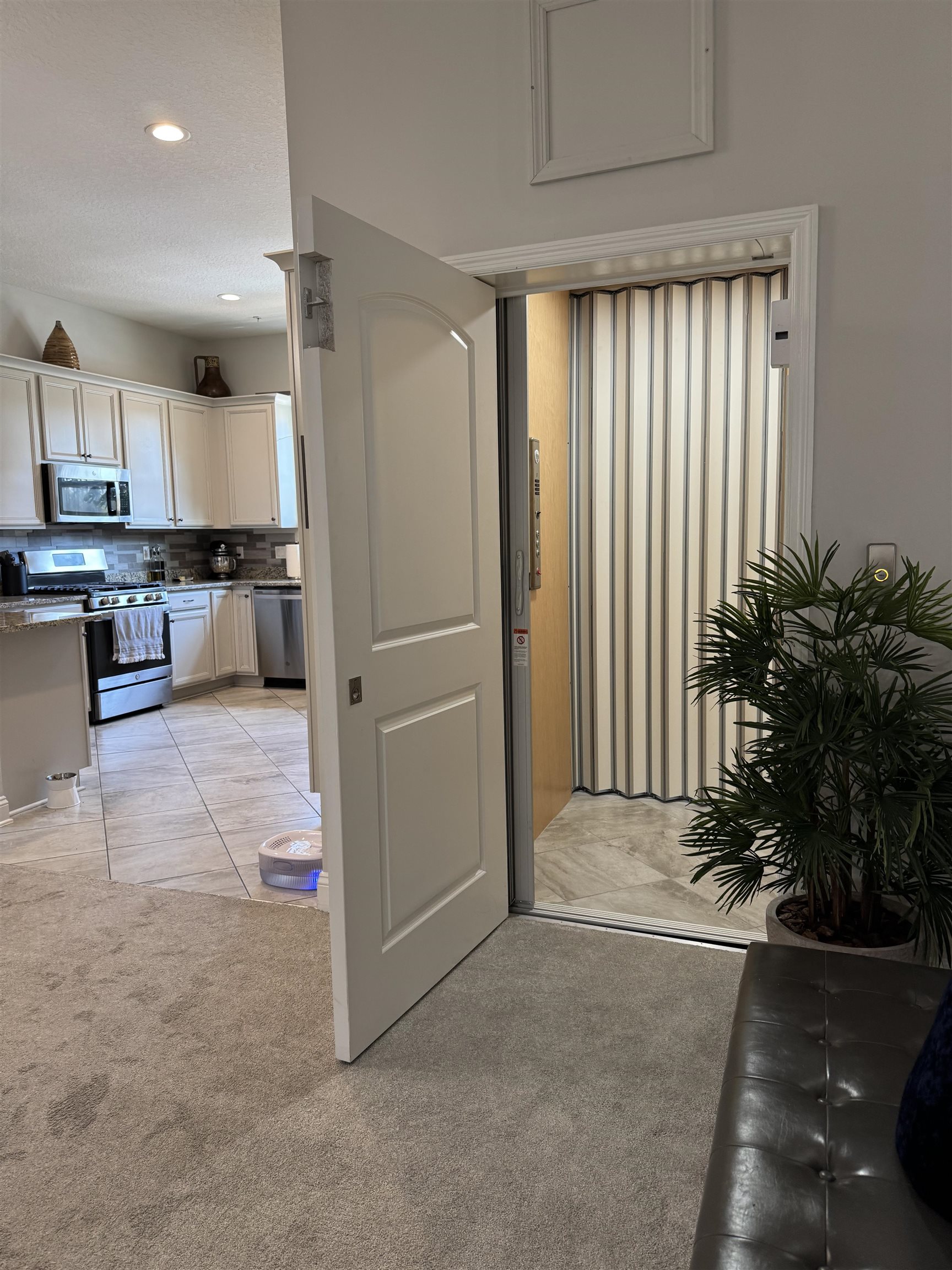 Image 16 of 47 For 107 Canyon Trail