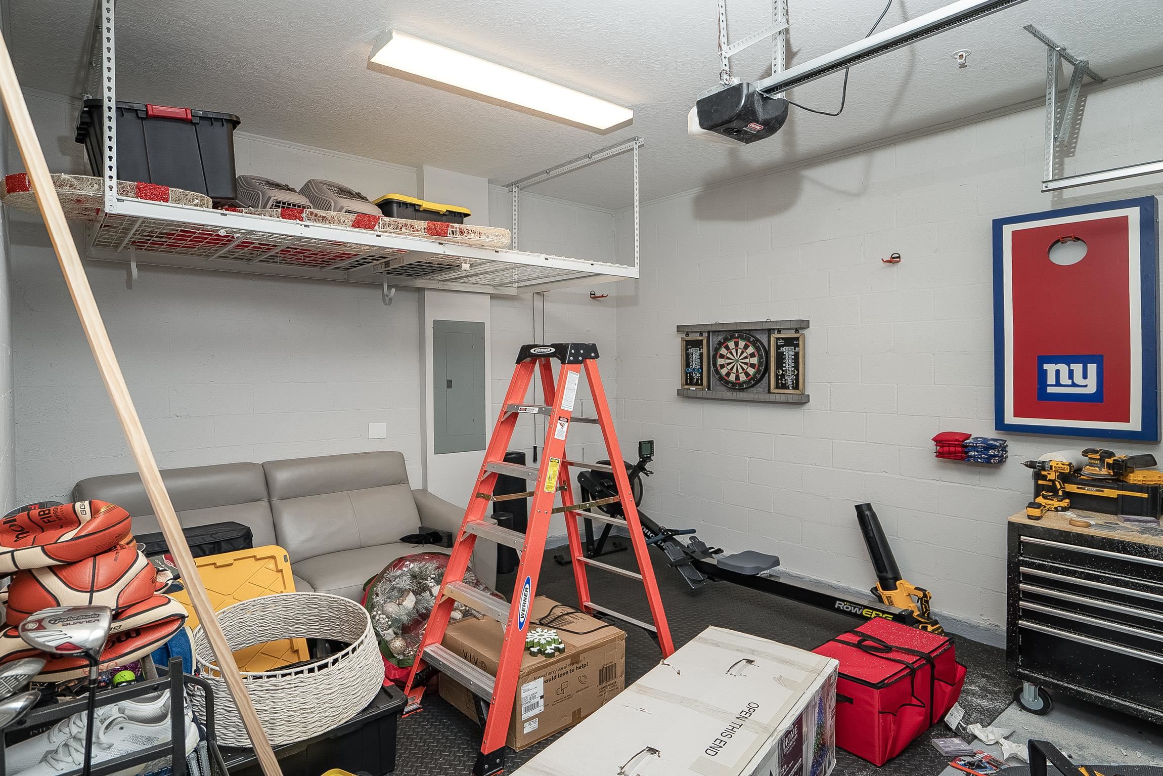 Image 36 of 47 For 107 Canyon Trail