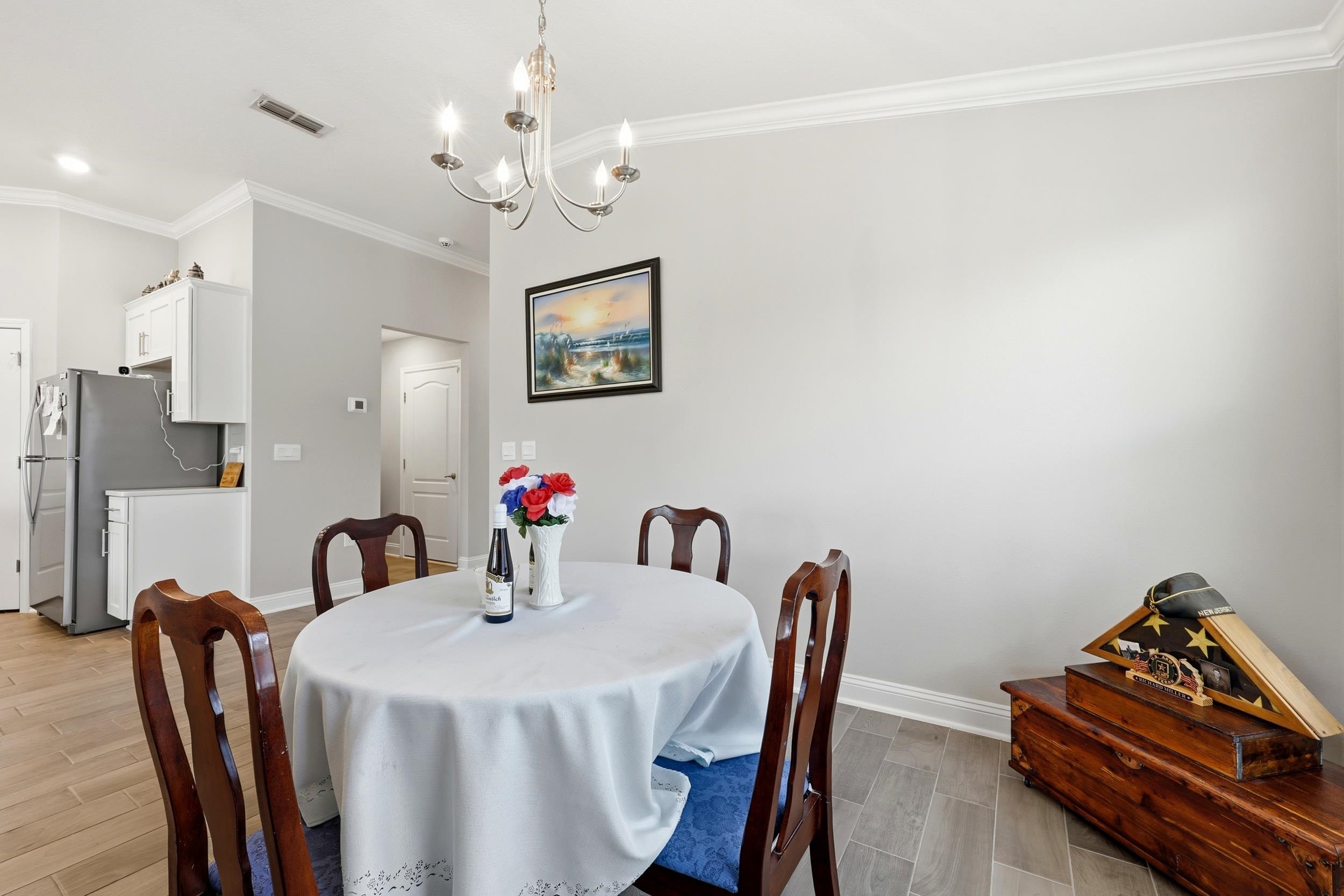 Image 17 of 58 For 53 Dovetail Court