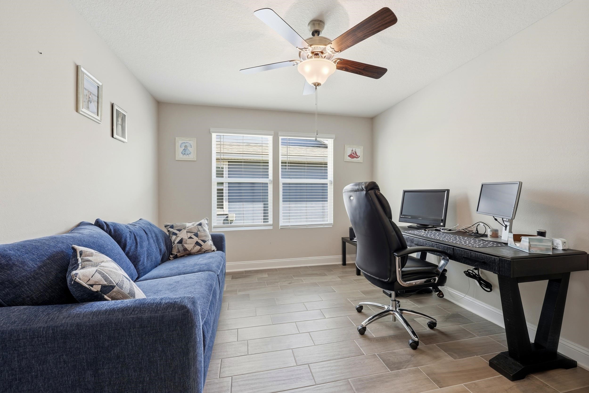 Image 27 of 58 For 53 Dovetail Court