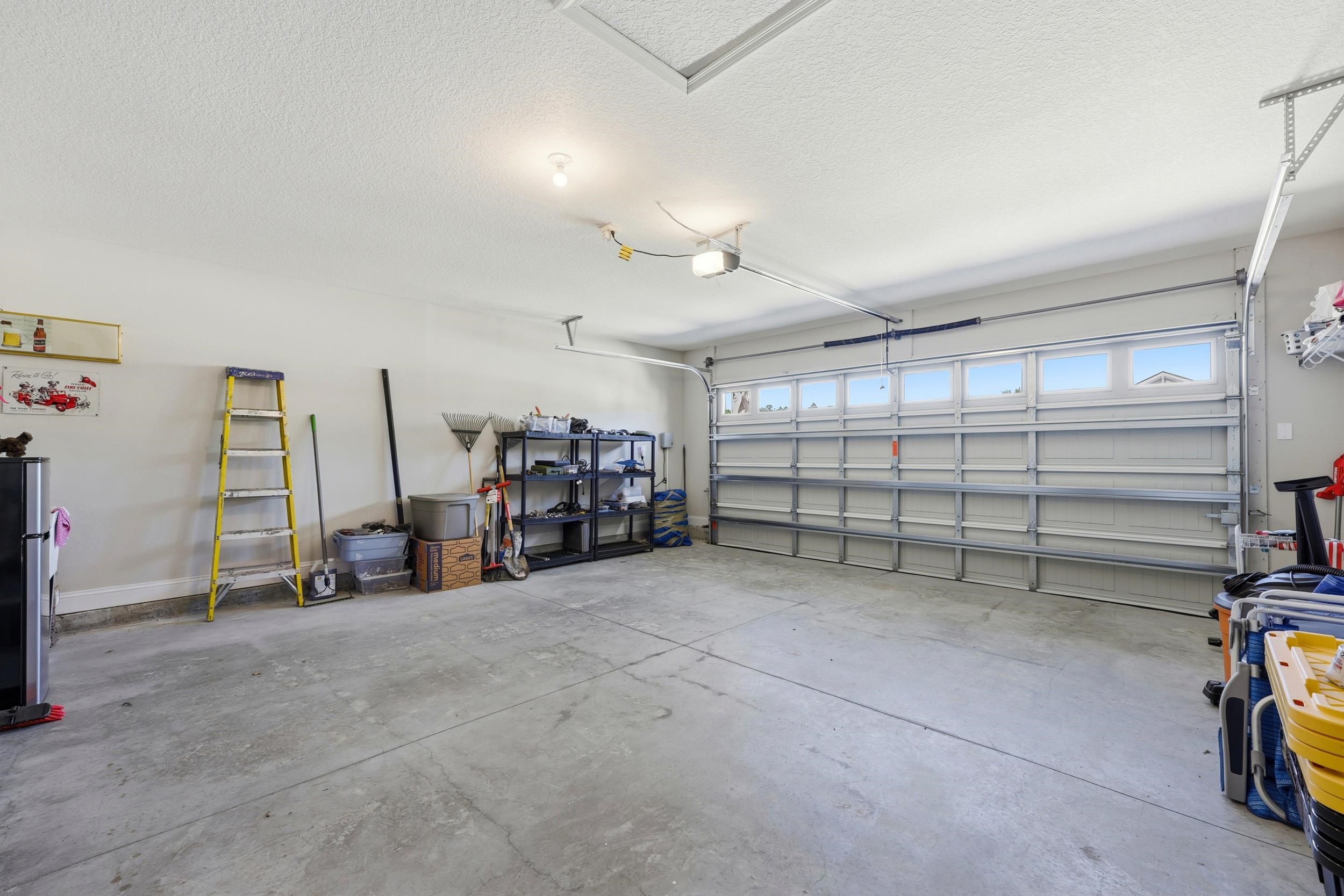 Image 32 of 58 For 53 Dovetail Court