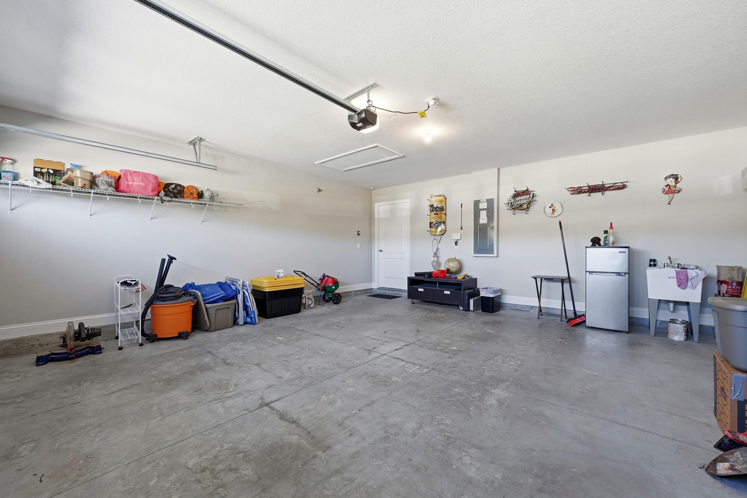 Image 33 of 58 For 53 Dovetail Court