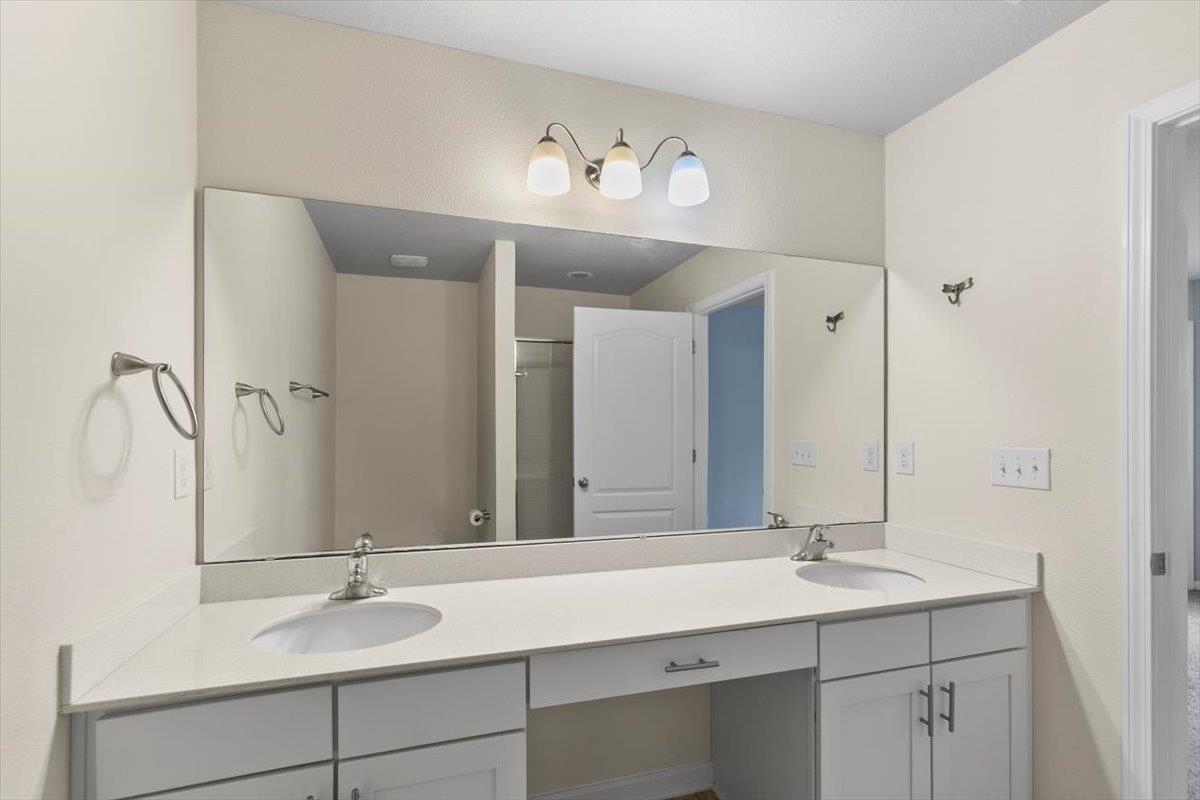 Image 10 of 17 For 277 Servia Drive