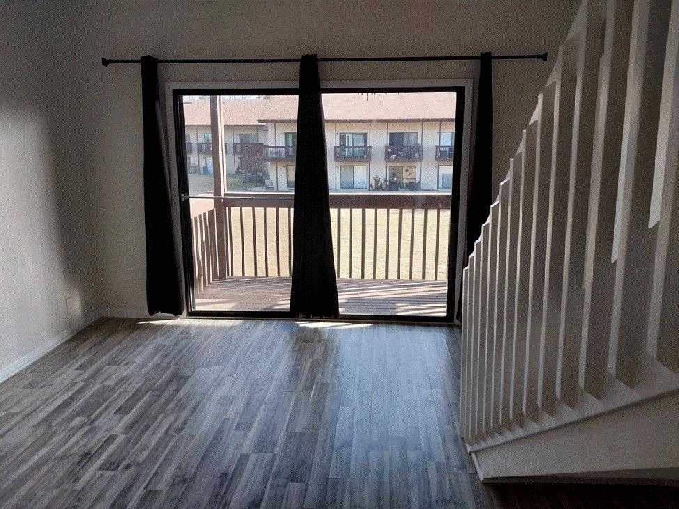 Image 11 of 27 For 1255 A Ponce Island Dr  712