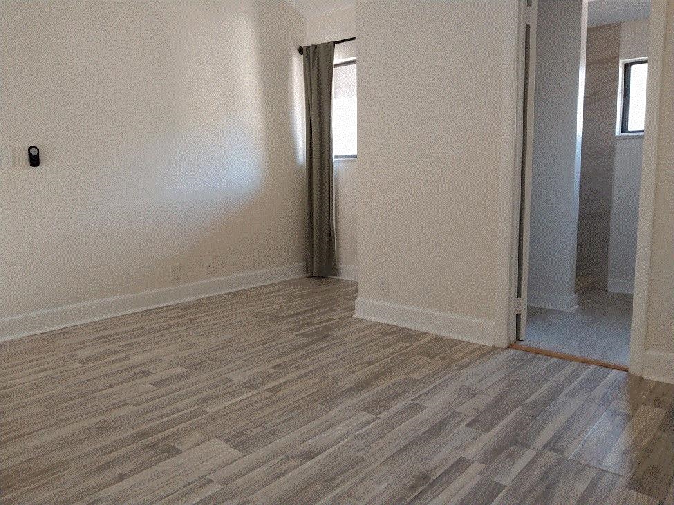 Image 16 of 27 For 1255 A Ponce Island Dr  712