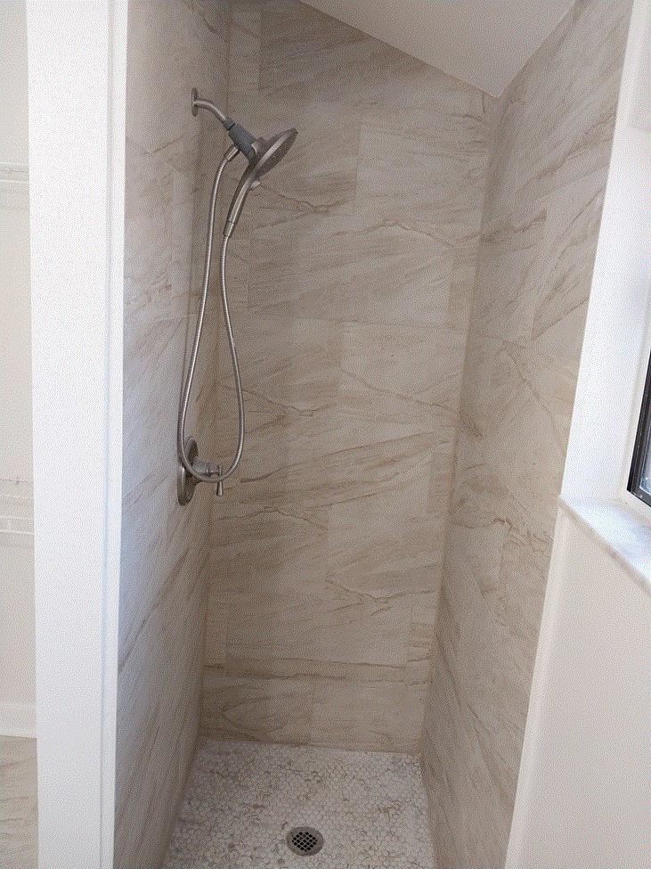 Image 18 of 27 For 1255 A Ponce Island Dr  712