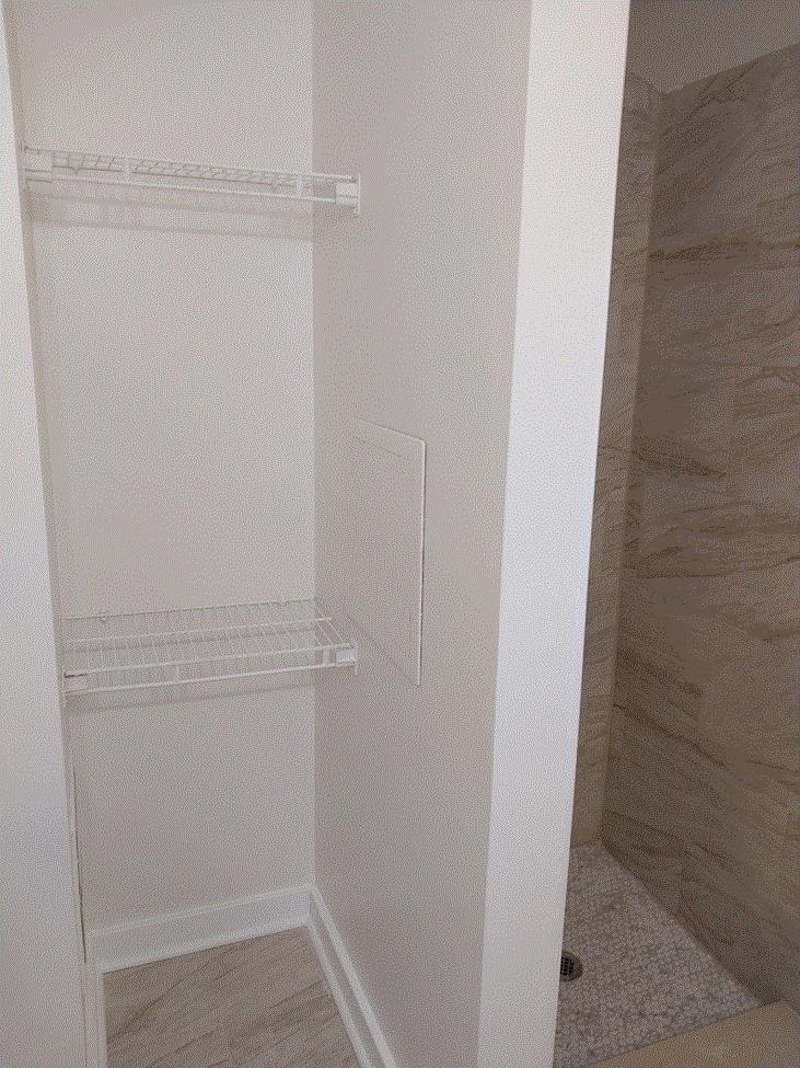 Image 19 of 27 For 1255 A Ponce Island Dr  712