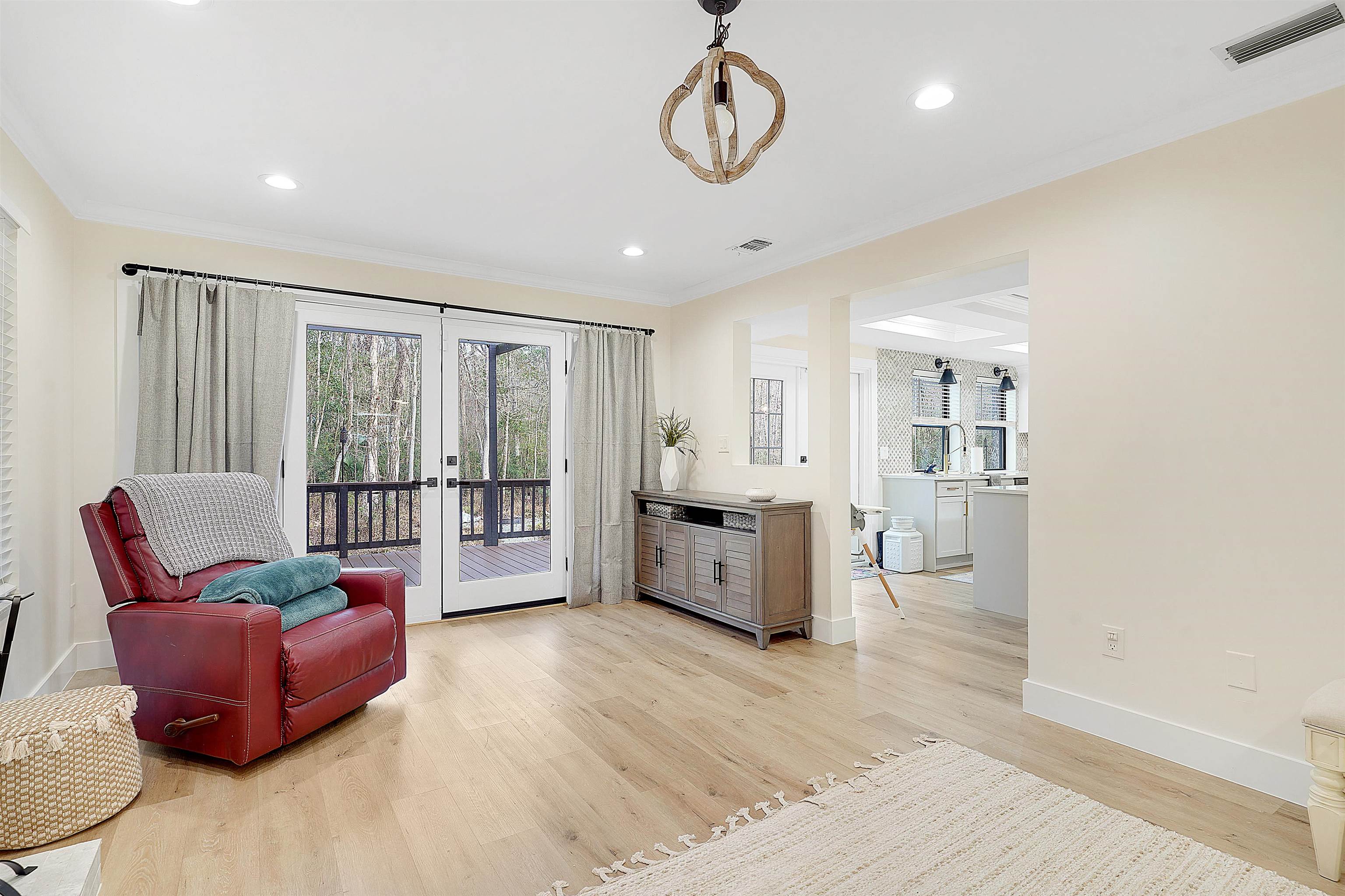 Image 13 of 49 For 3020 Mac Rd  