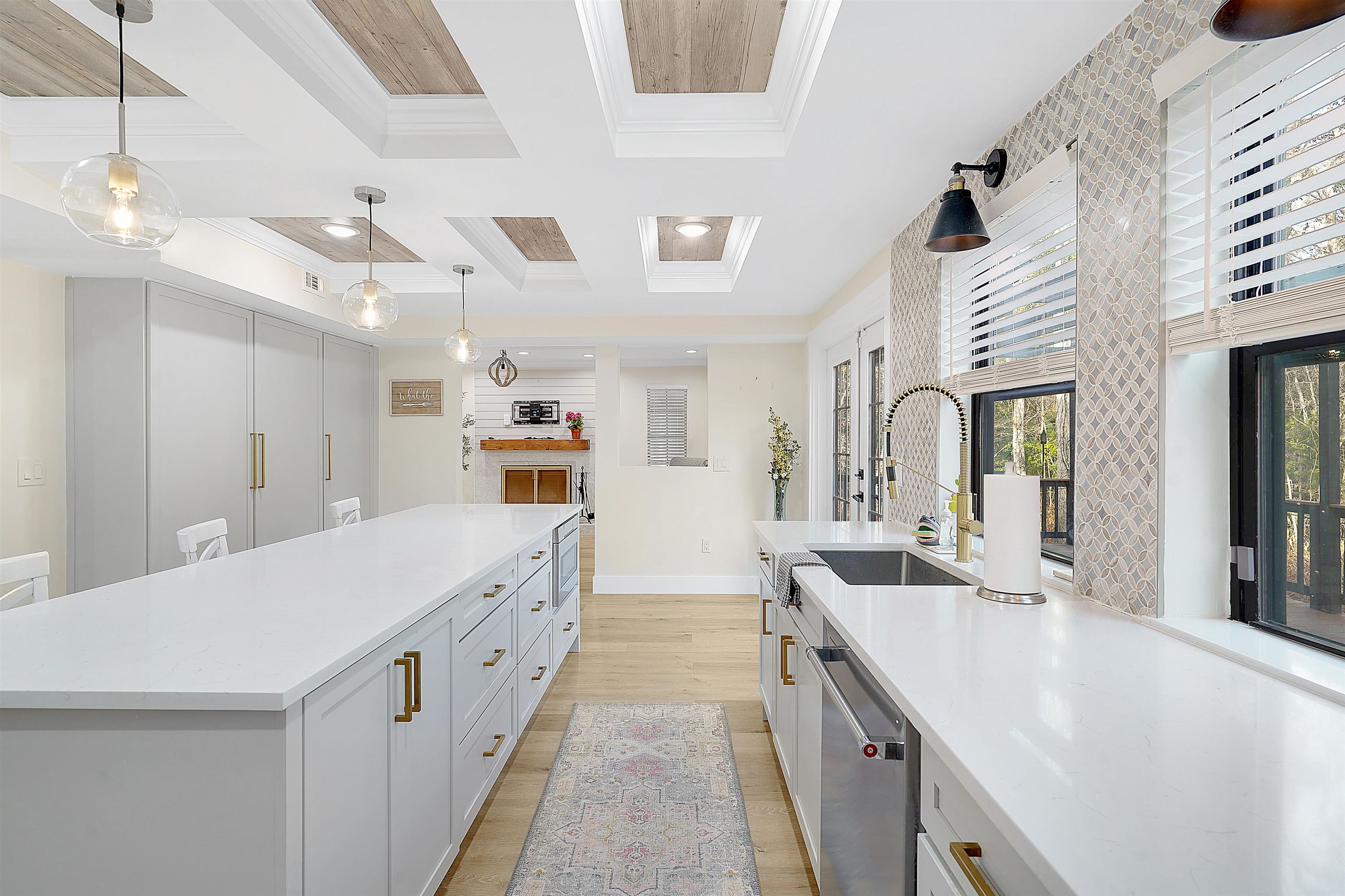 Image 17 of 49 For 3020 Mac Rd  