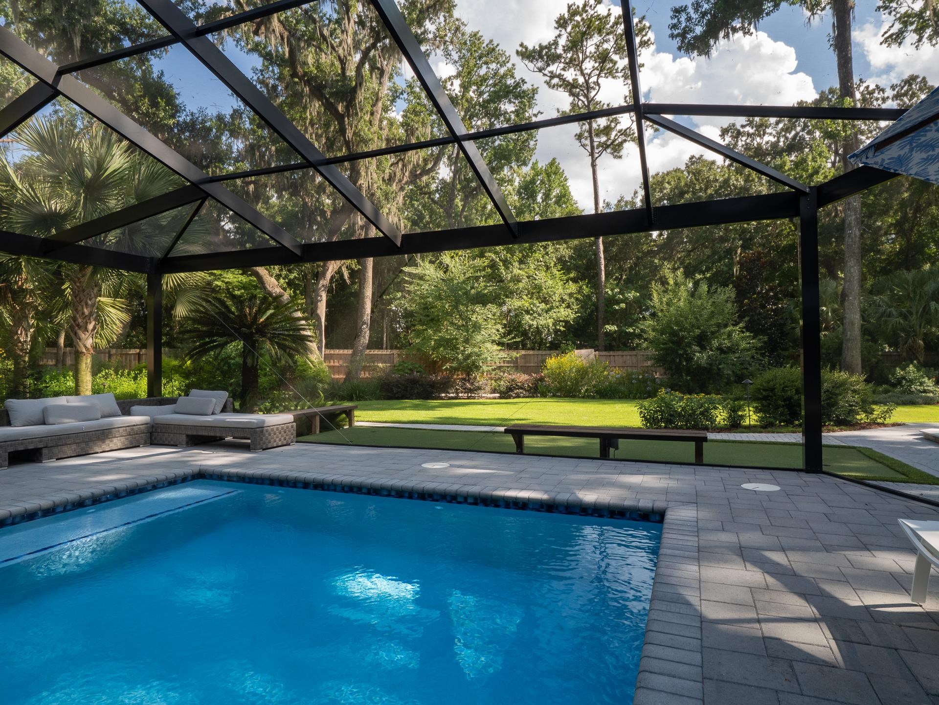 Image 25 of 37 For 2261 24th Avenue Nw