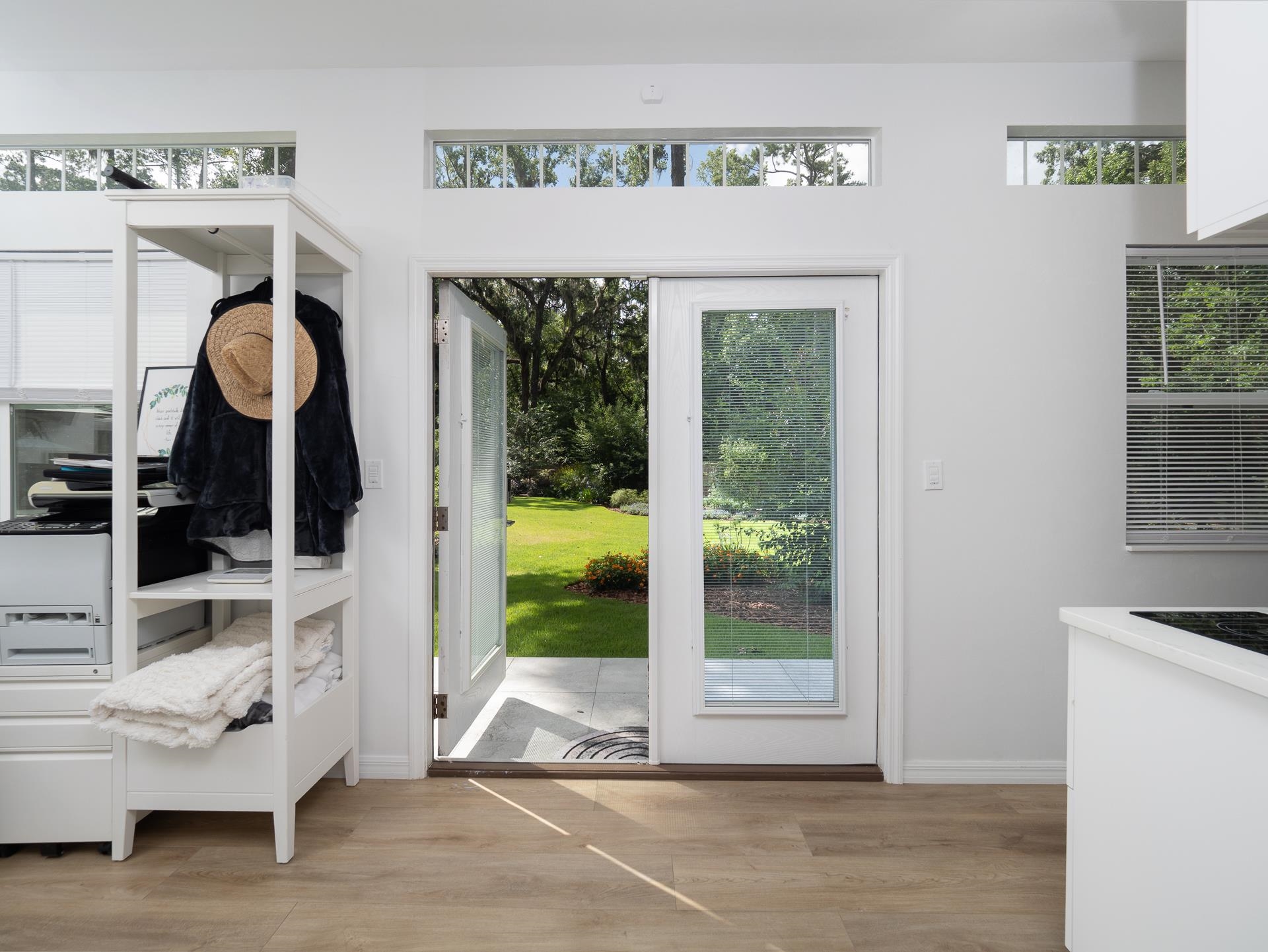 Image 34 of 37 For 2261 24th Avenue Nw