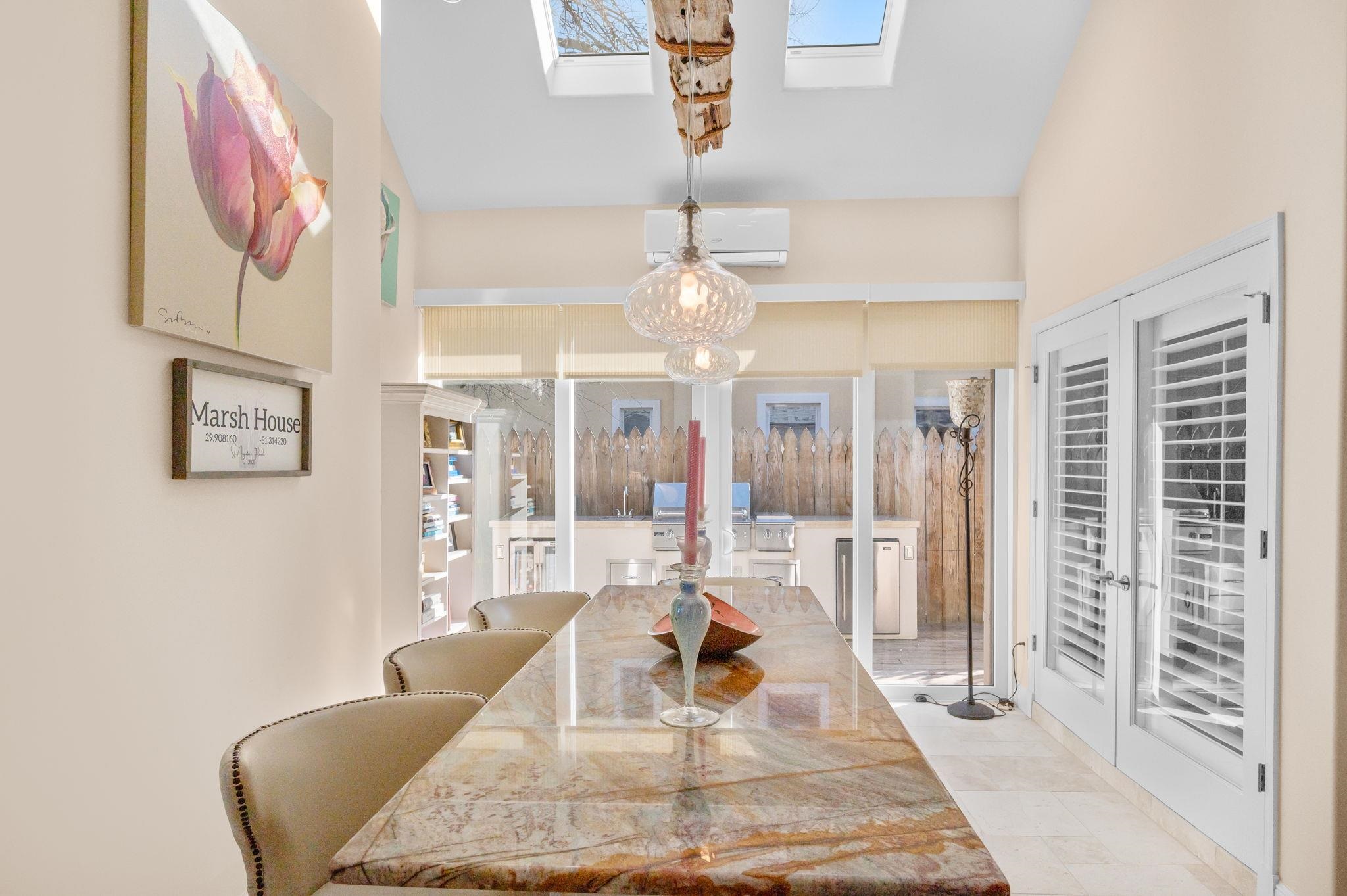 Image 15 of 81 For 3 Radio Rd  