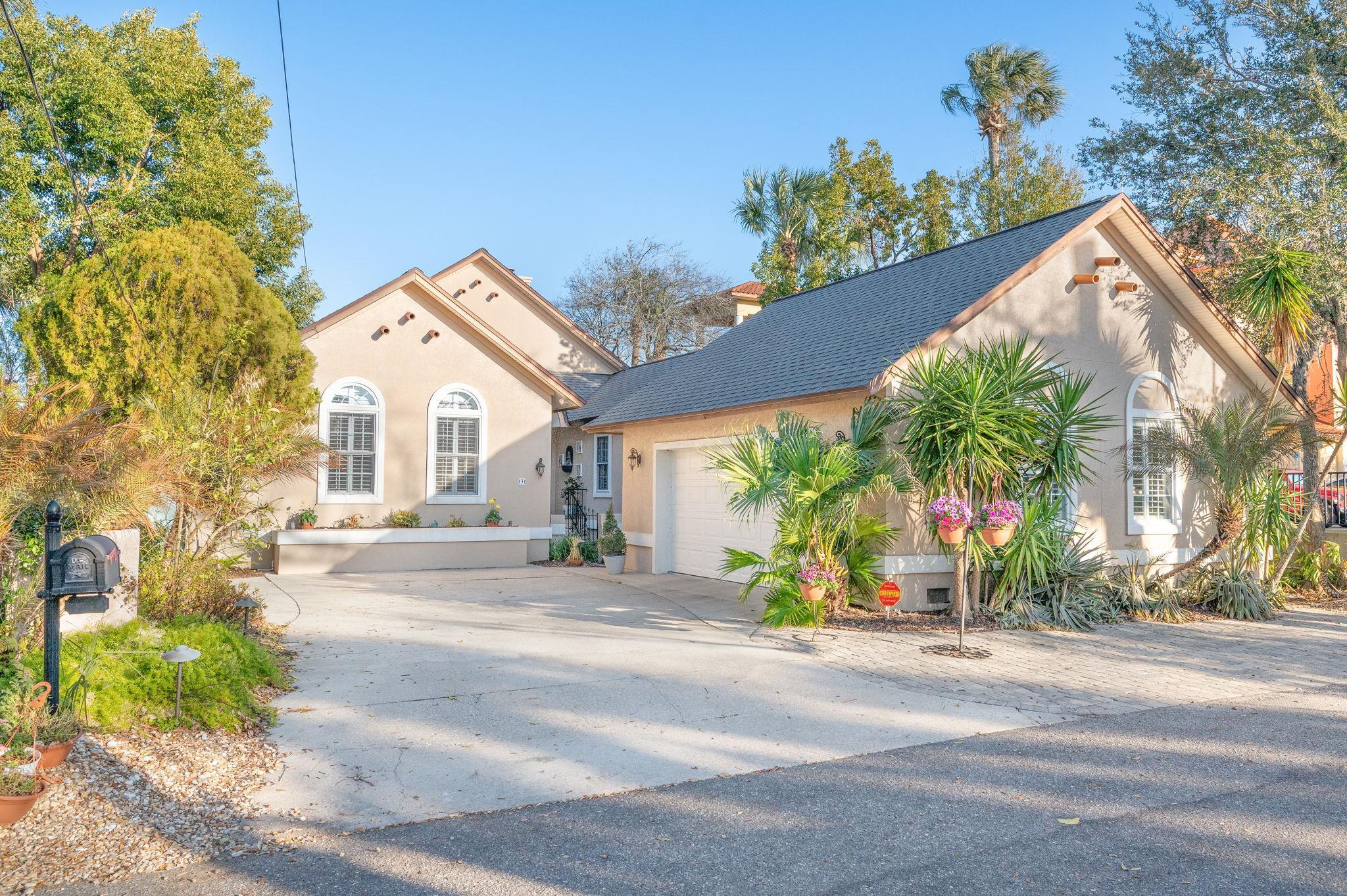 Image 2 of 81 For 3 Radio Rd  