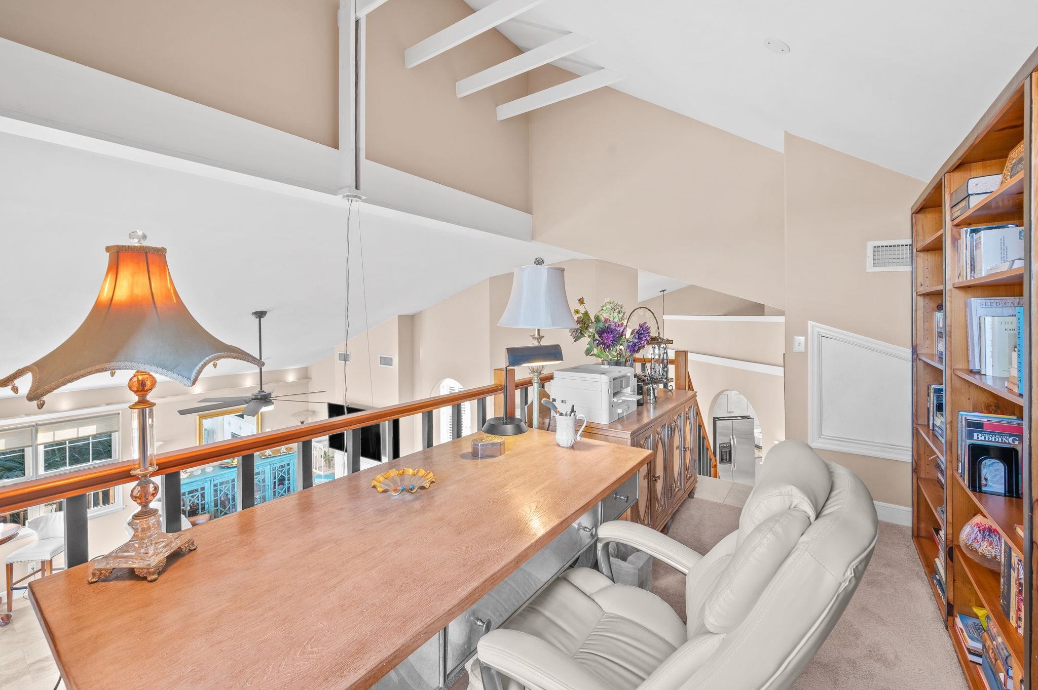 Image 22 of 81 For 3 Radio Rd  