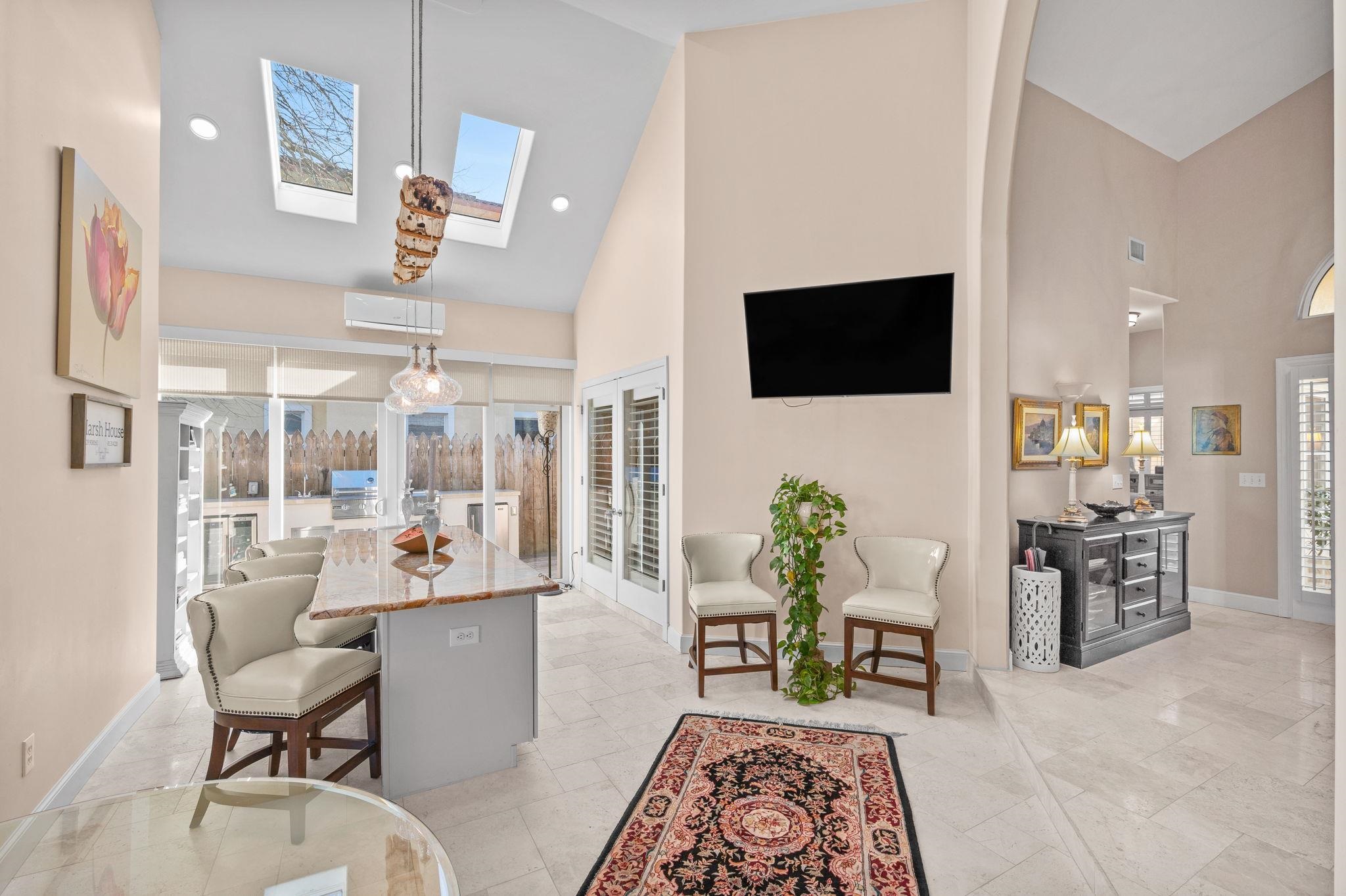 Image 26 of 81 For 3 Radio Rd  