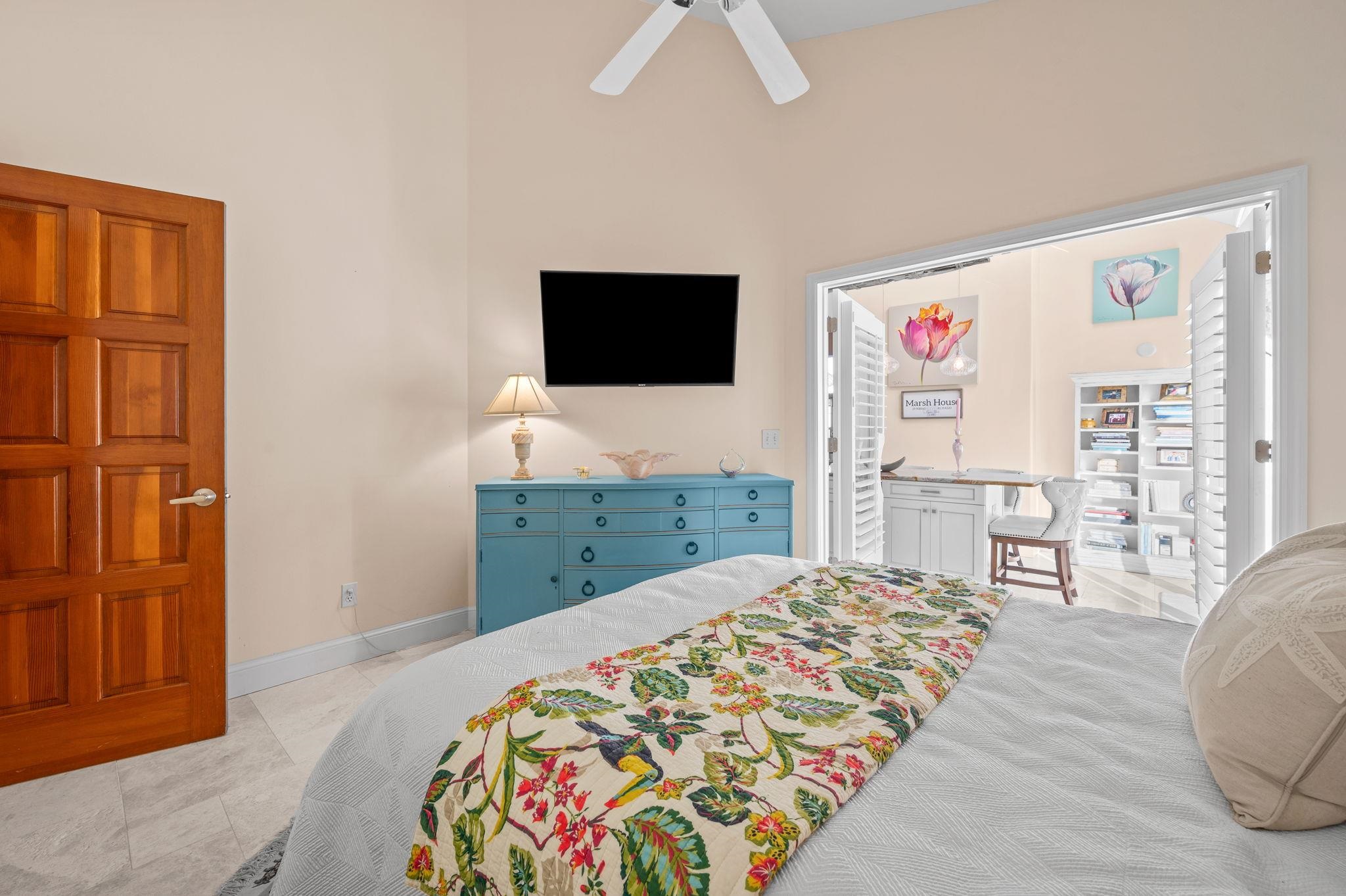 Image 31 of 81 For 3 Radio Rd  