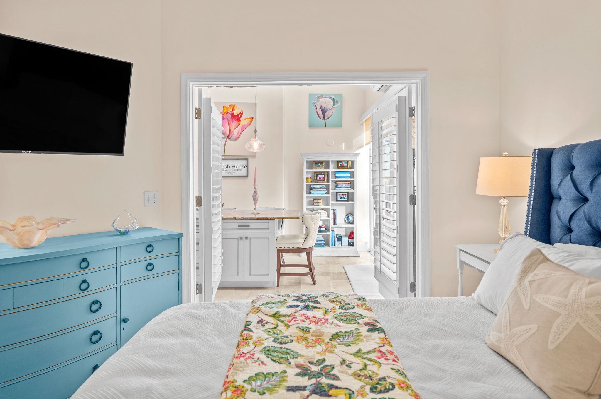 Image 32 of 81 For 3 Radio Rd  